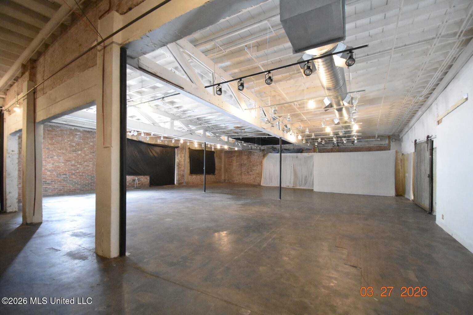 101 Main Street Property Photo 56