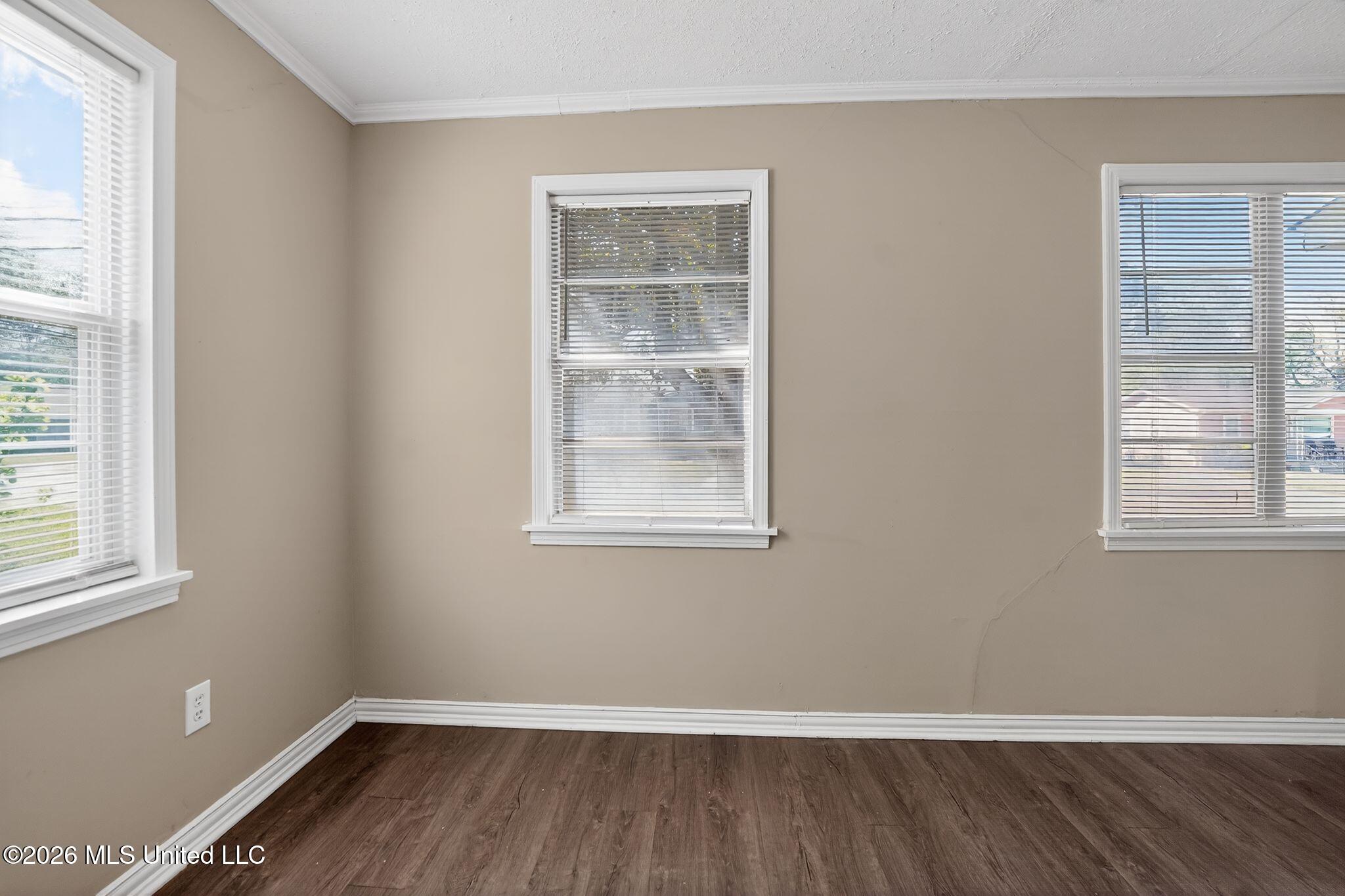1406 Cadillac Drive Property Photo 13