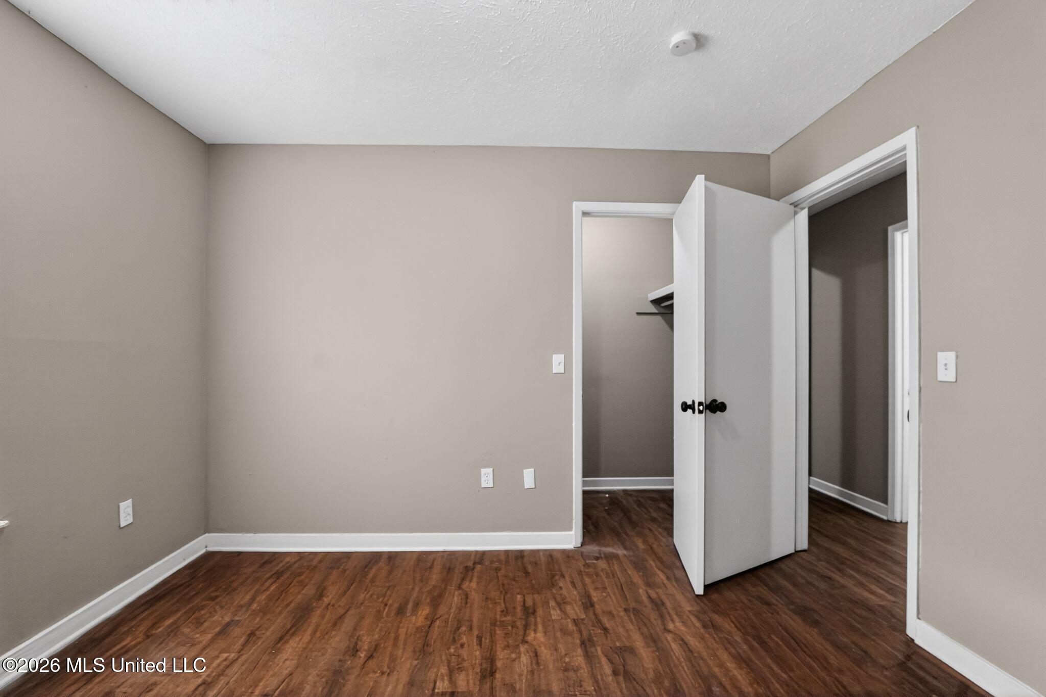 2141 Thousand Oaks Drive Property Photo 19