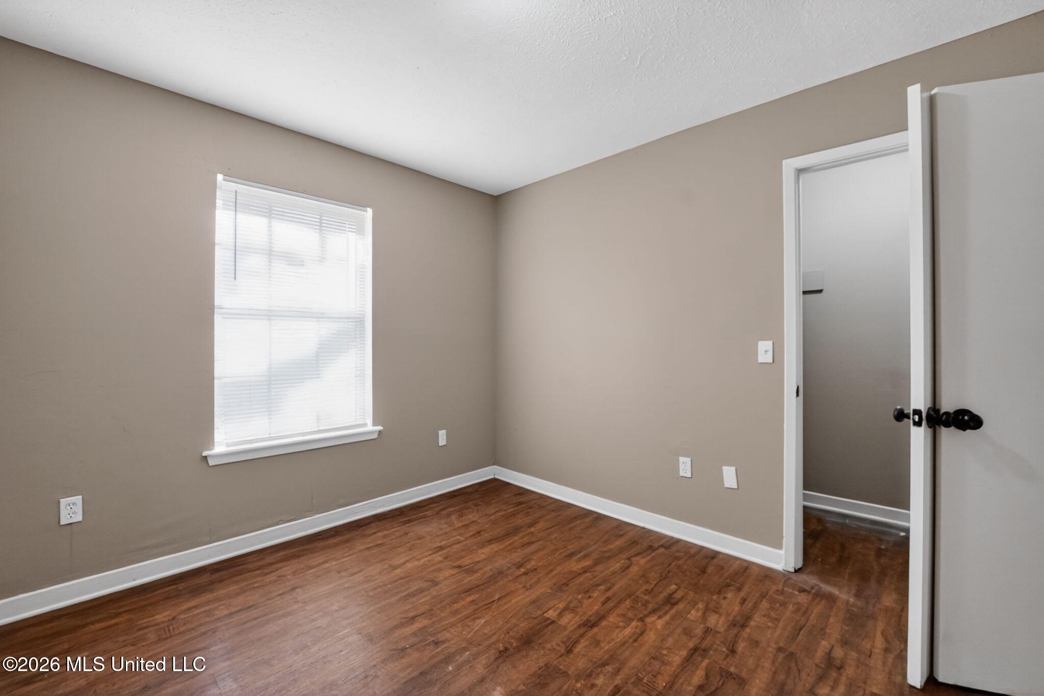 2141 Thousand Oaks Drive Property Photo 20