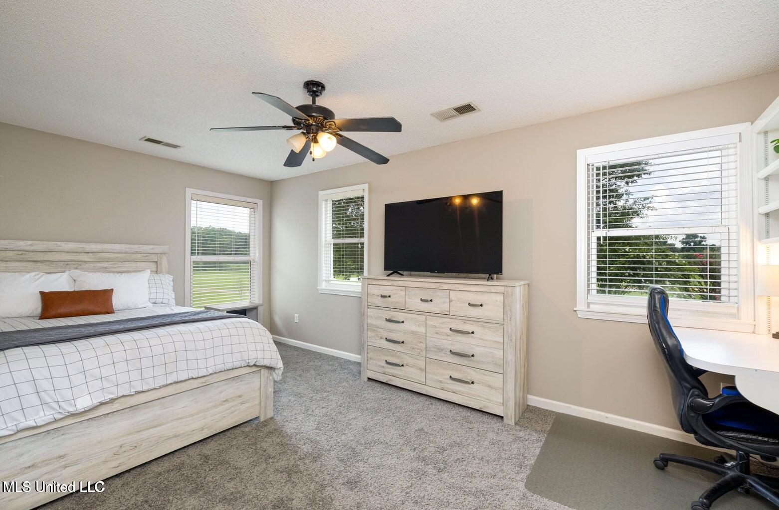 7128 Apache Drive Property Photo 16