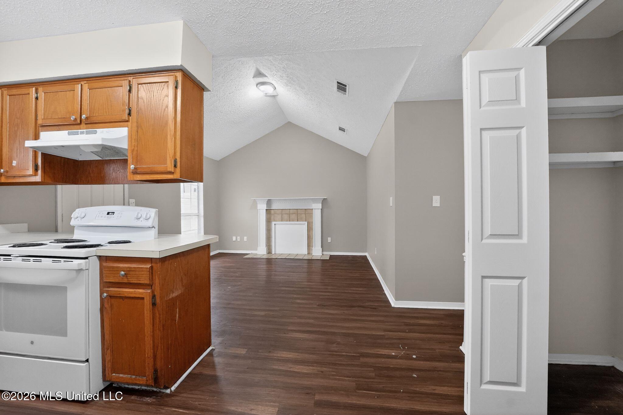 5528 Tiki Lane Property Photo 17