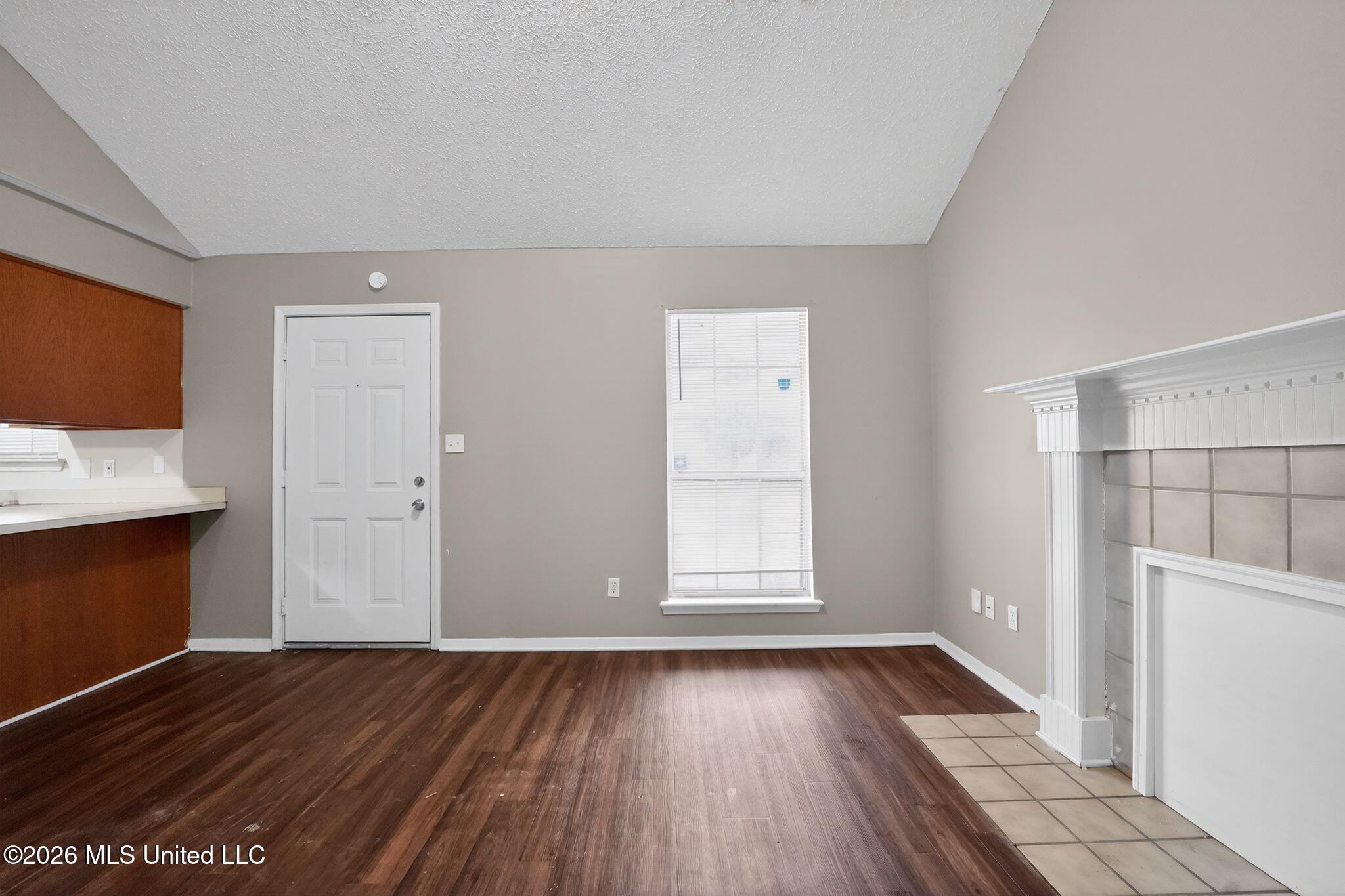 5528 Tiki Lane Property Photo 20