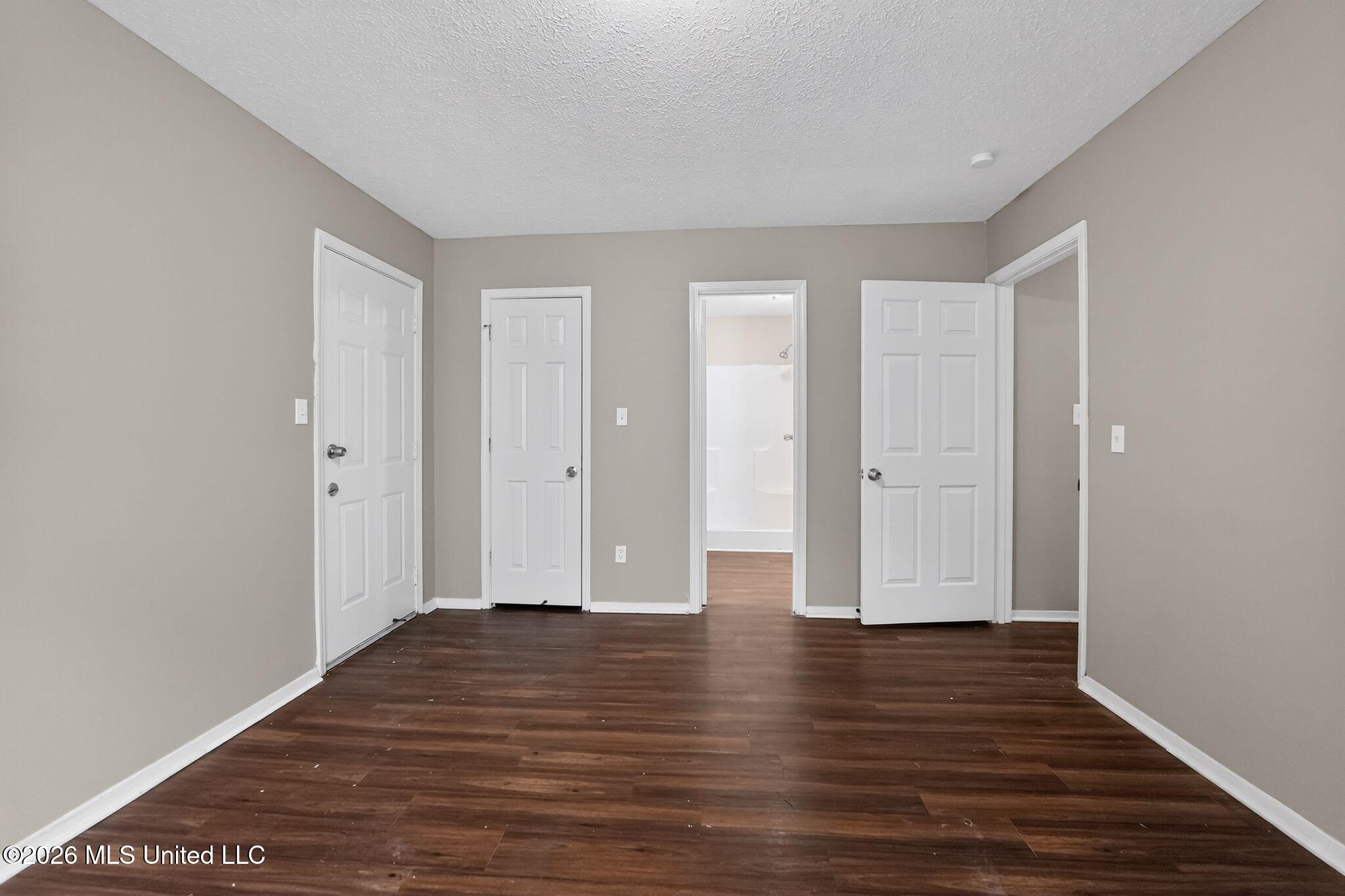 5528 Tiki Lane Property Photo 21