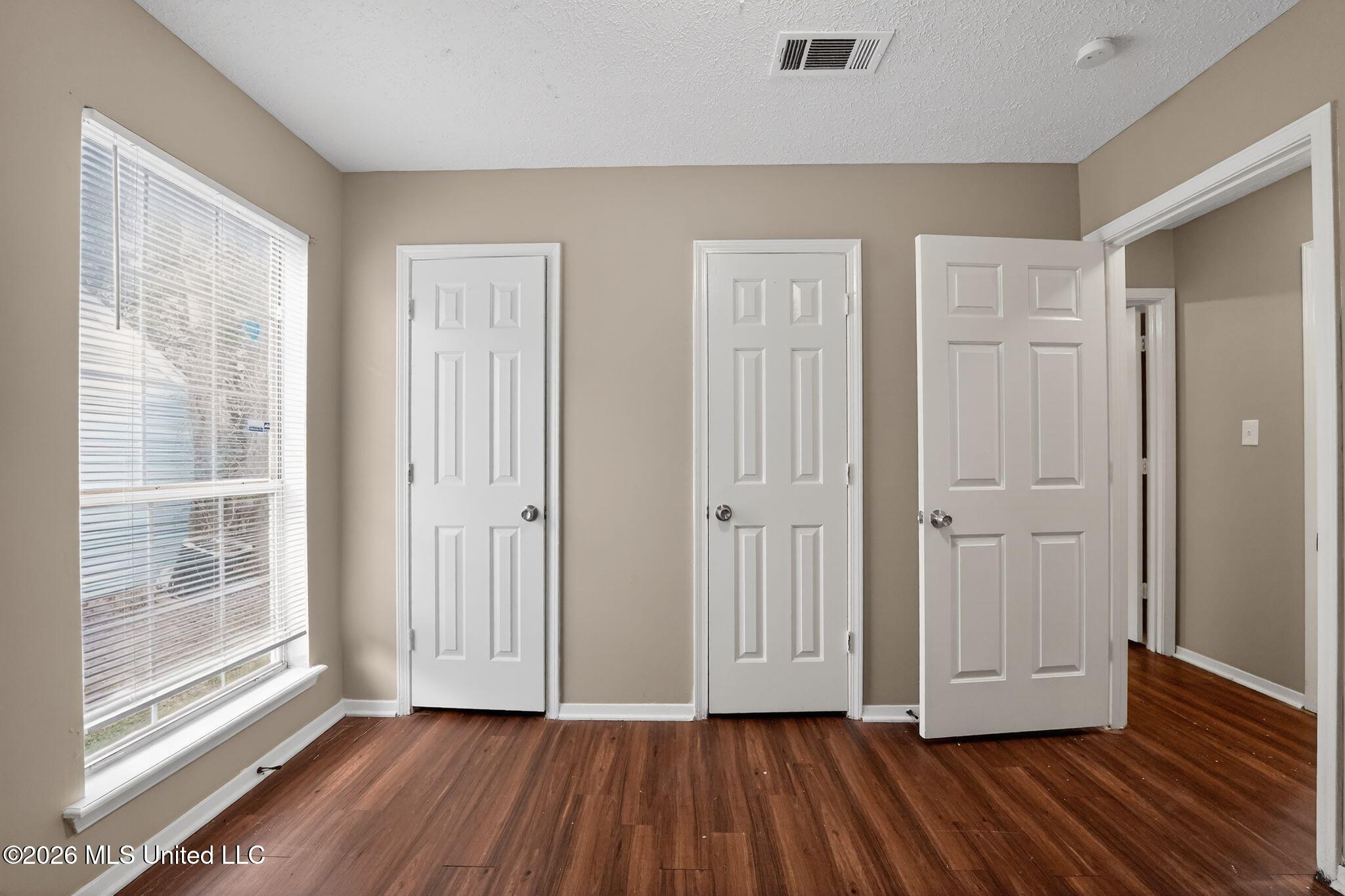 5528 Tiki Lane Property Photo 22