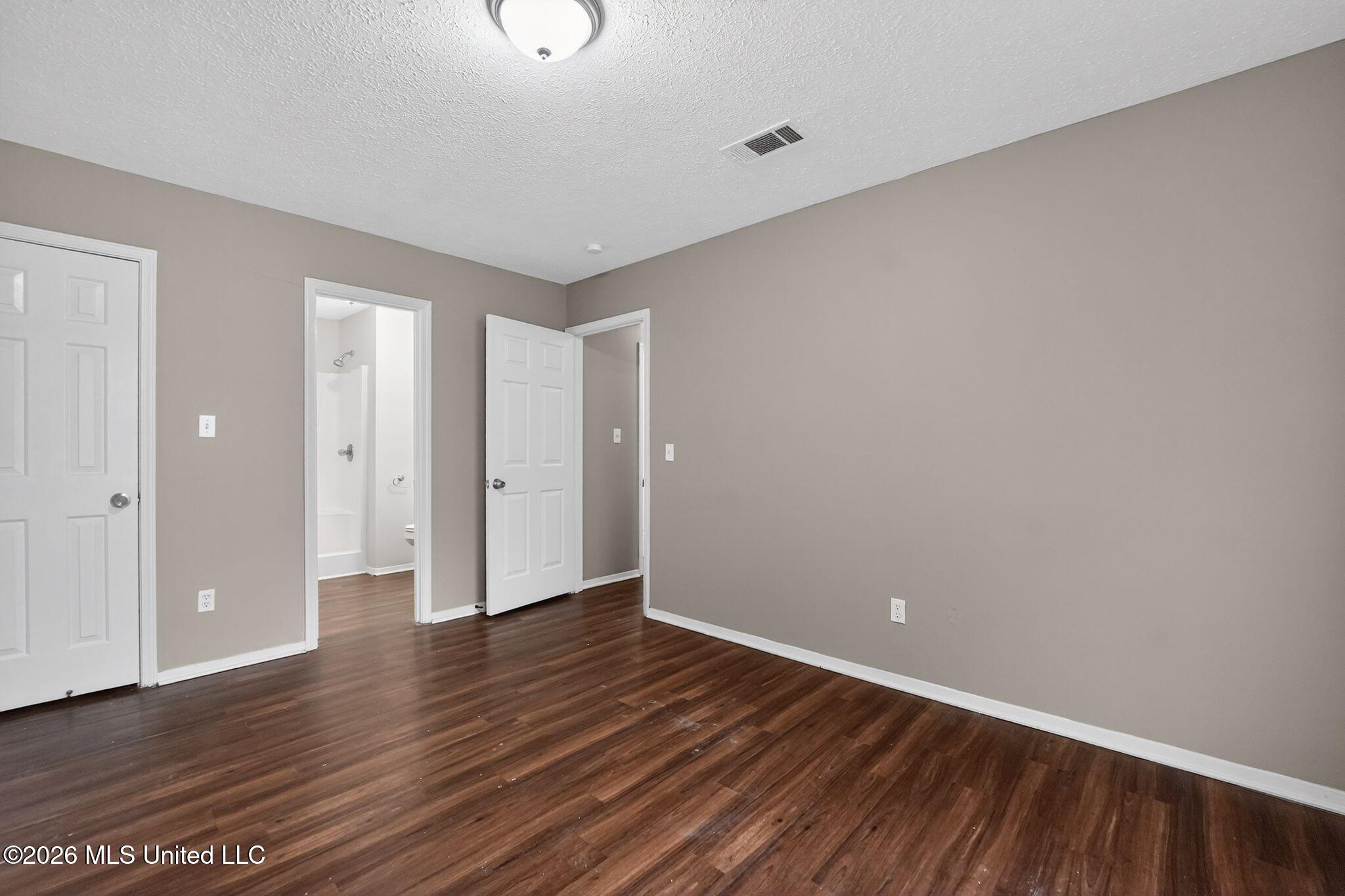 5528 Tiki Lane Property Photo 23