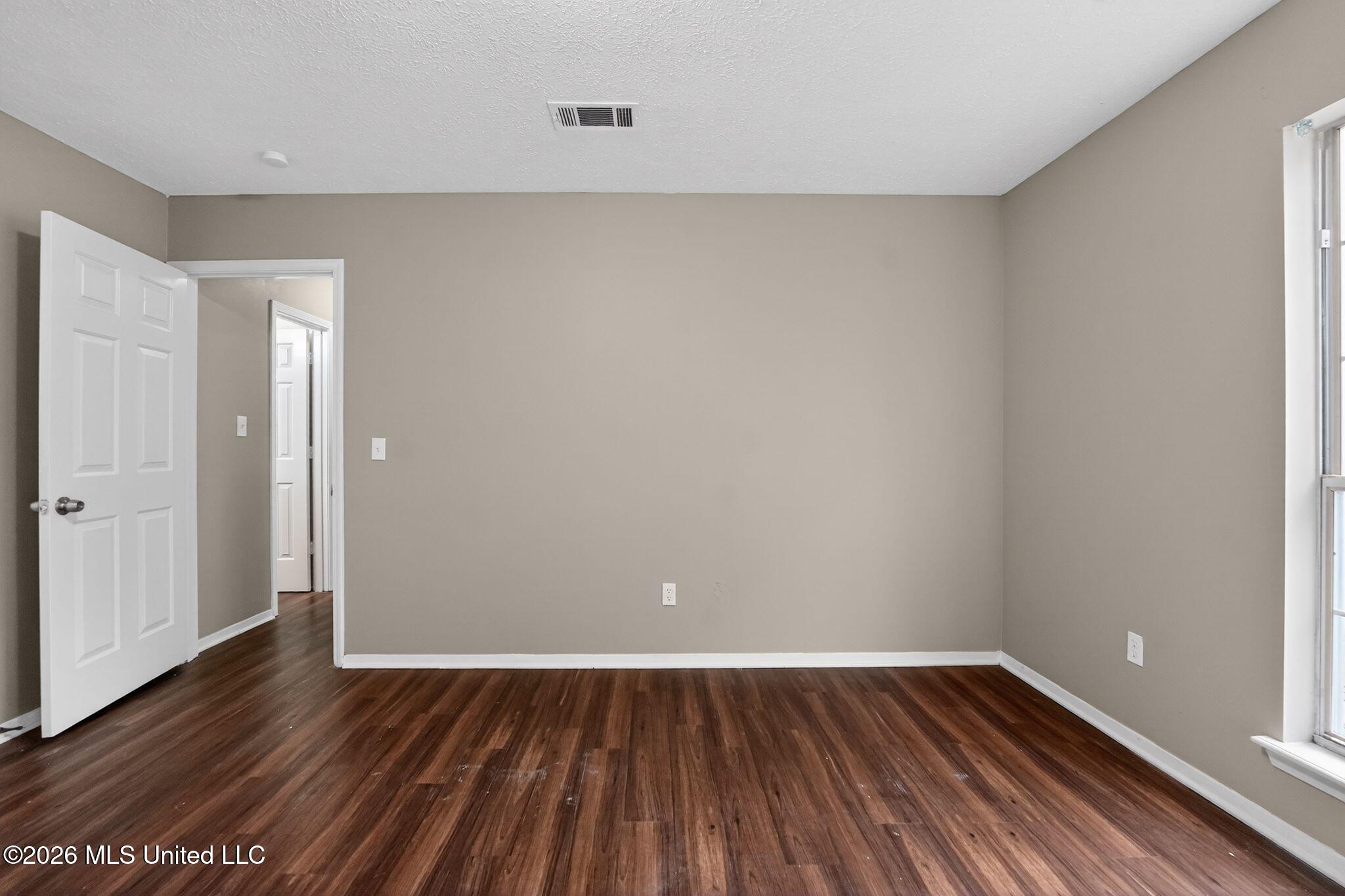 5528 Tiki Lane Property Photo 26