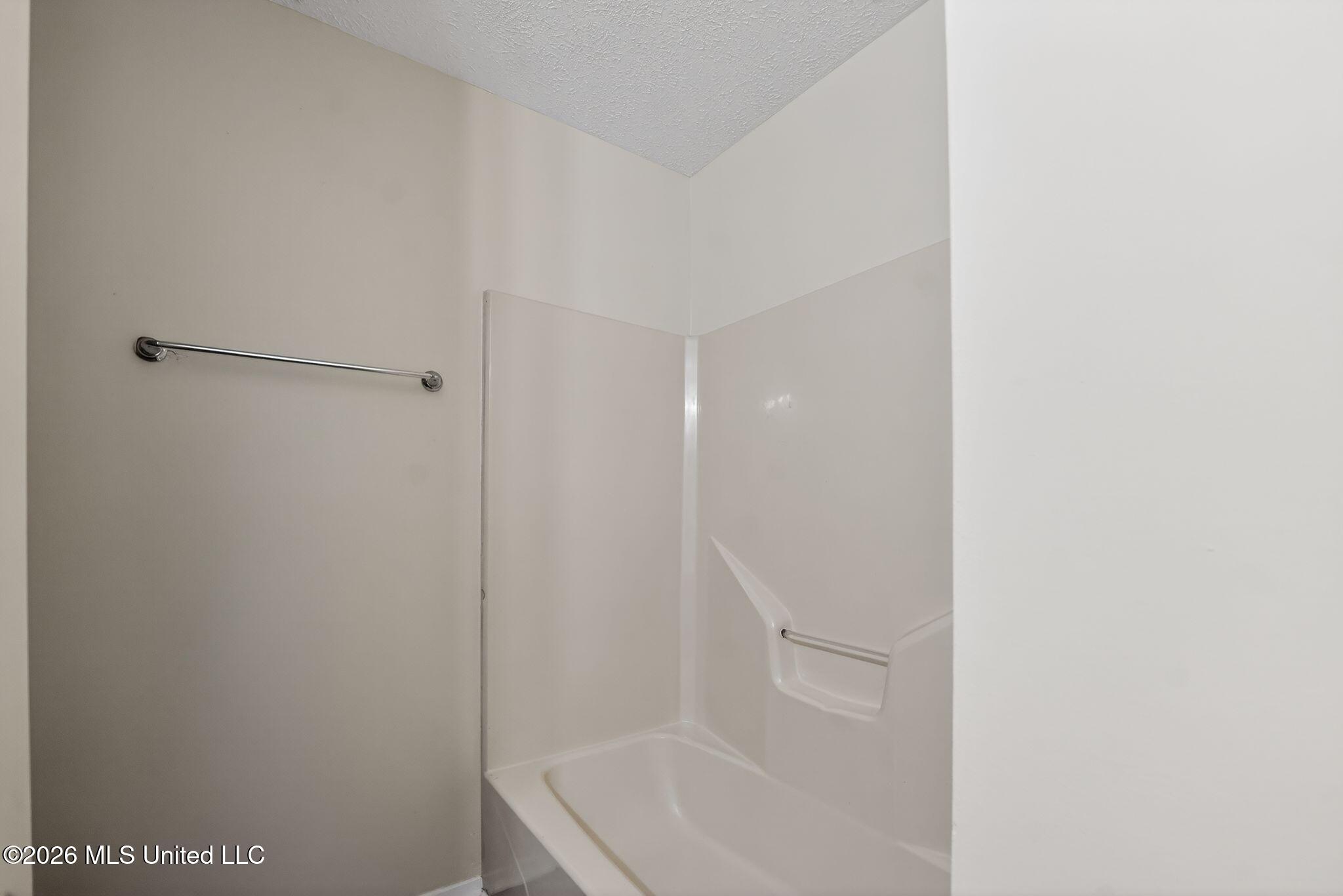 5528 Tiki Lane Property Photo 31