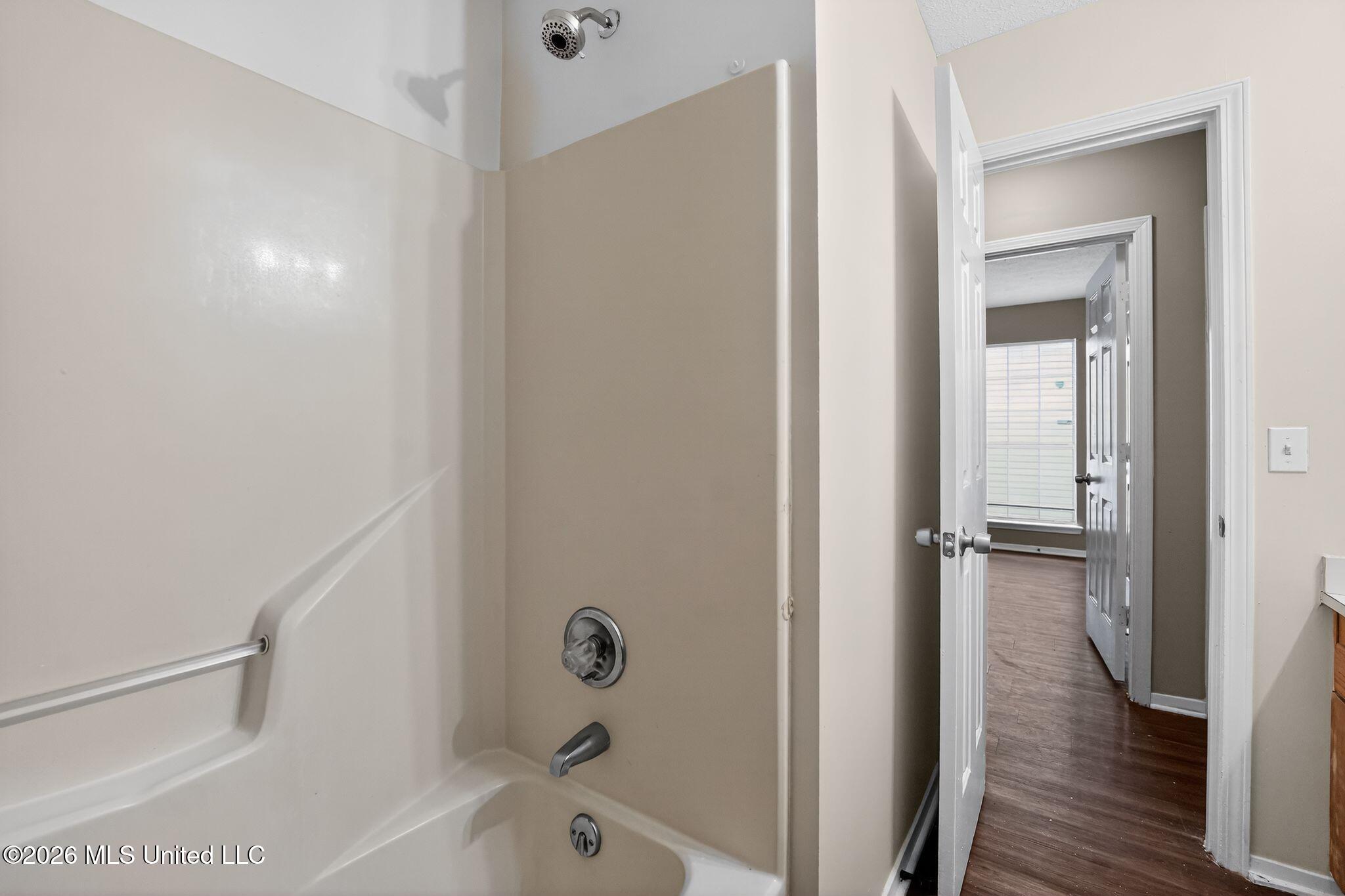5528 Tiki Lane Property Photo 33