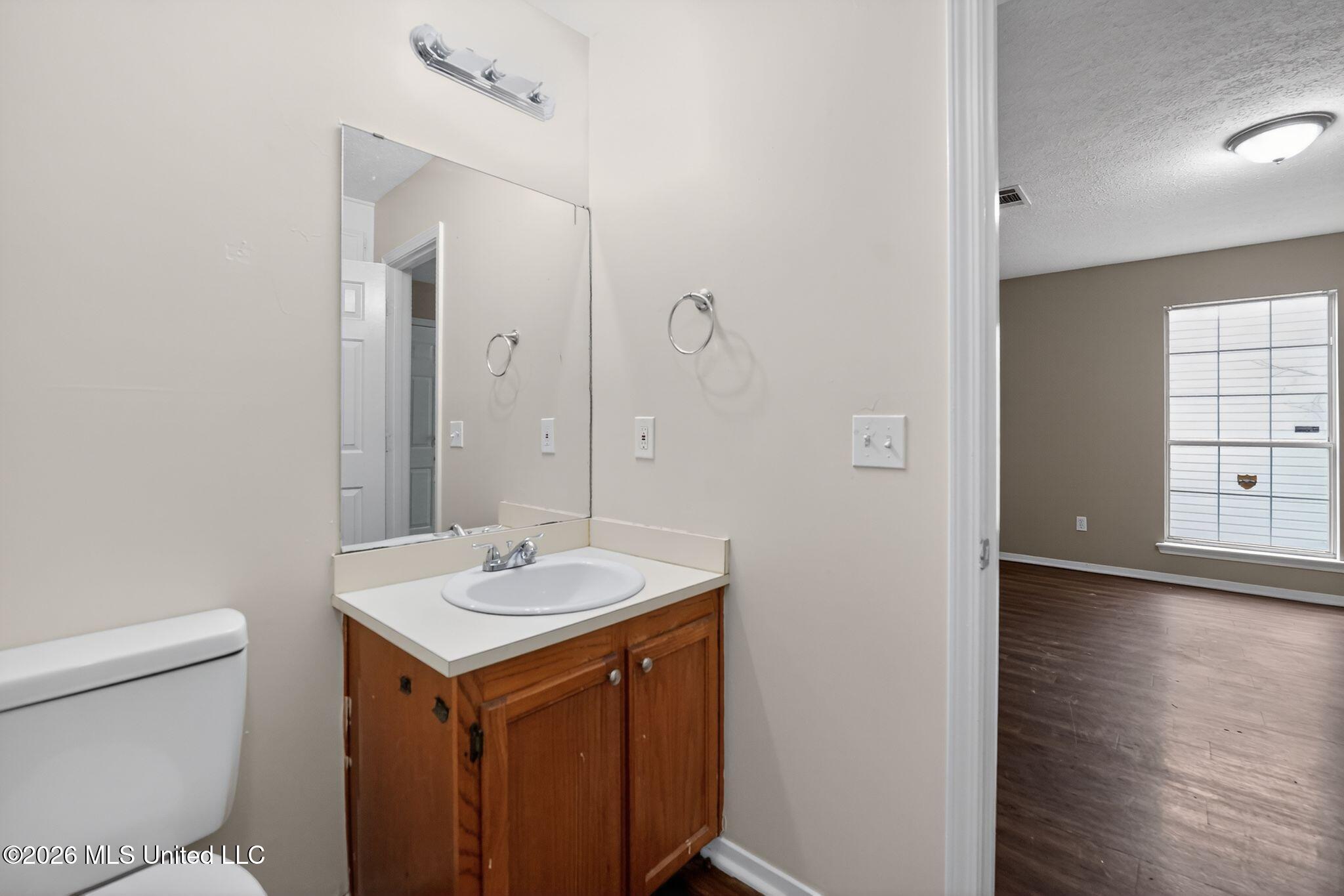 5528 Tiki Lane Property Photo 35