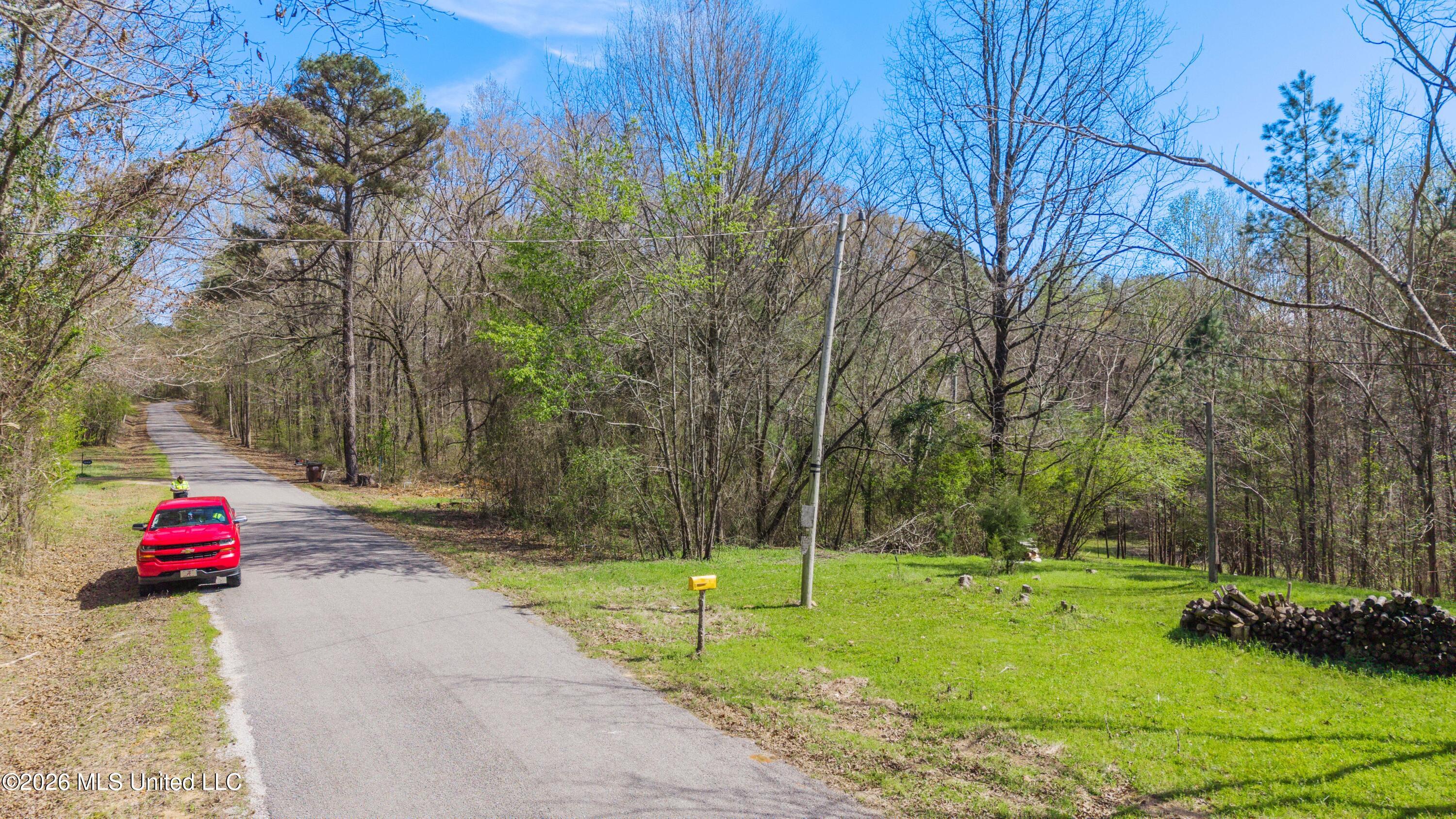 60472 Old Highway 6 Property Photo 11