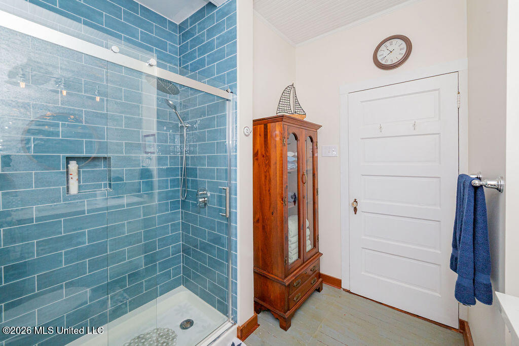 203 Jeff Davis Avenue Property Photo 11
