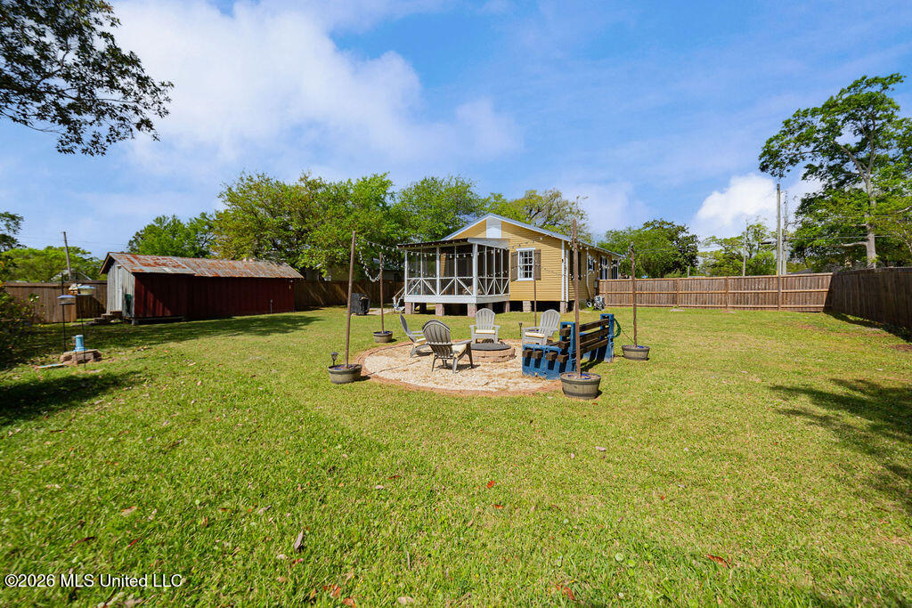203 Jeff Davis Avenue Property Photo 16