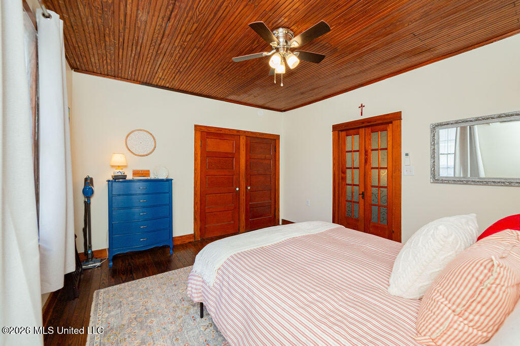 203 Jeff Davis Avenue Property Photo 21