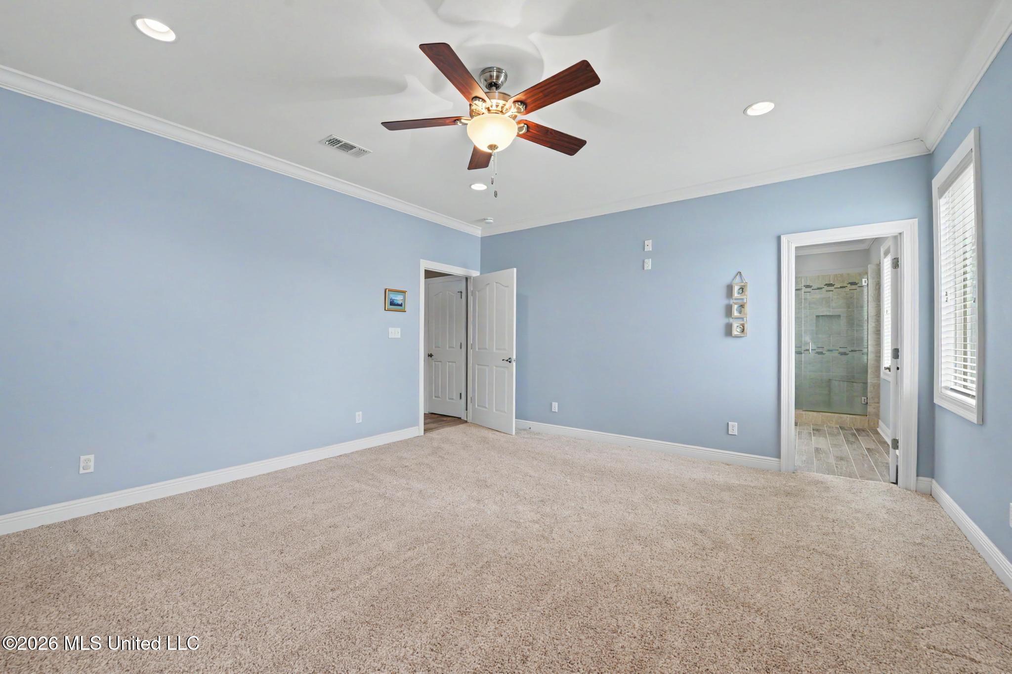 6253 Shawnee Street Property Photo 13