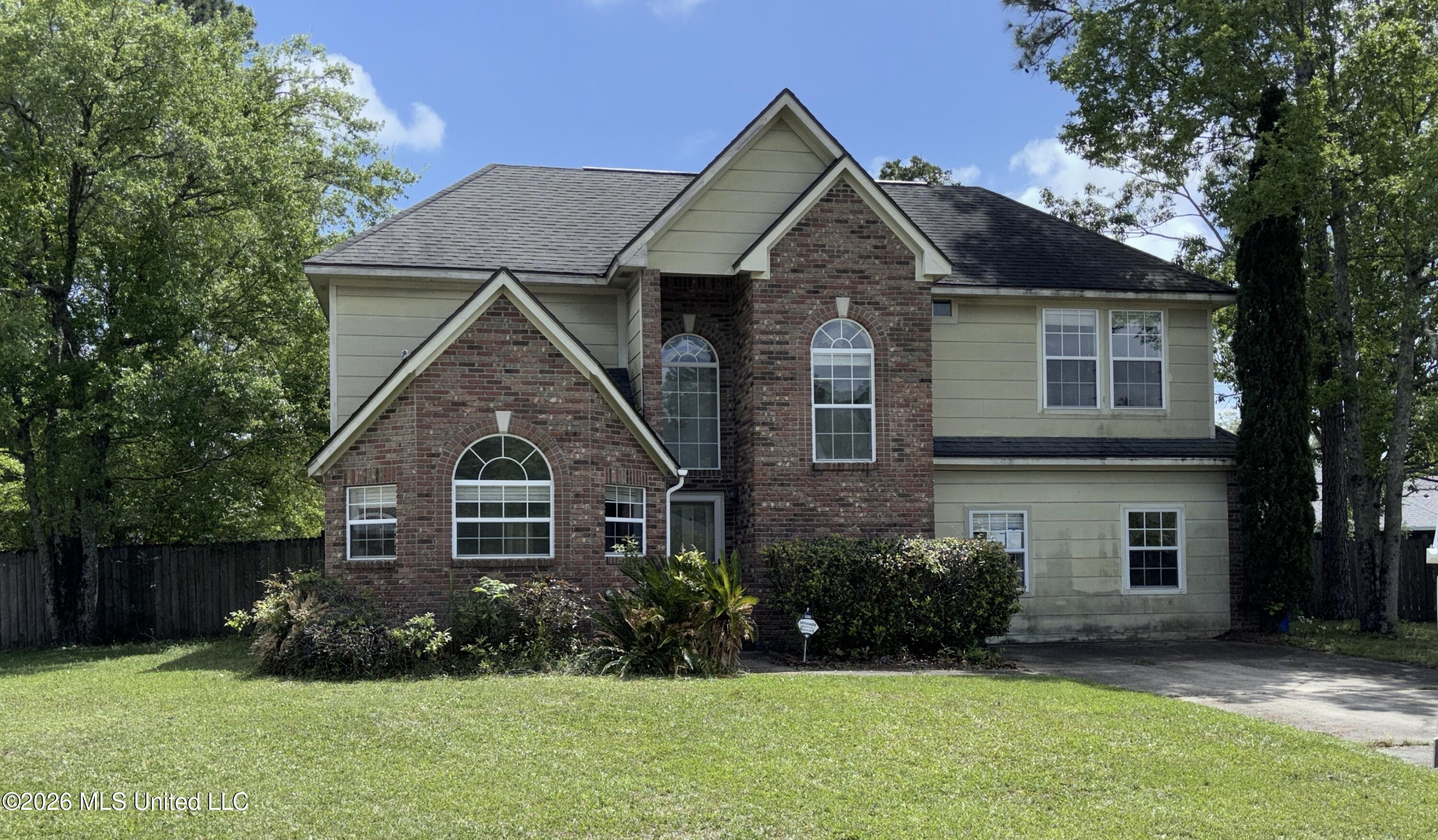 11157 Hidden Creek Drive Property Photo 1
