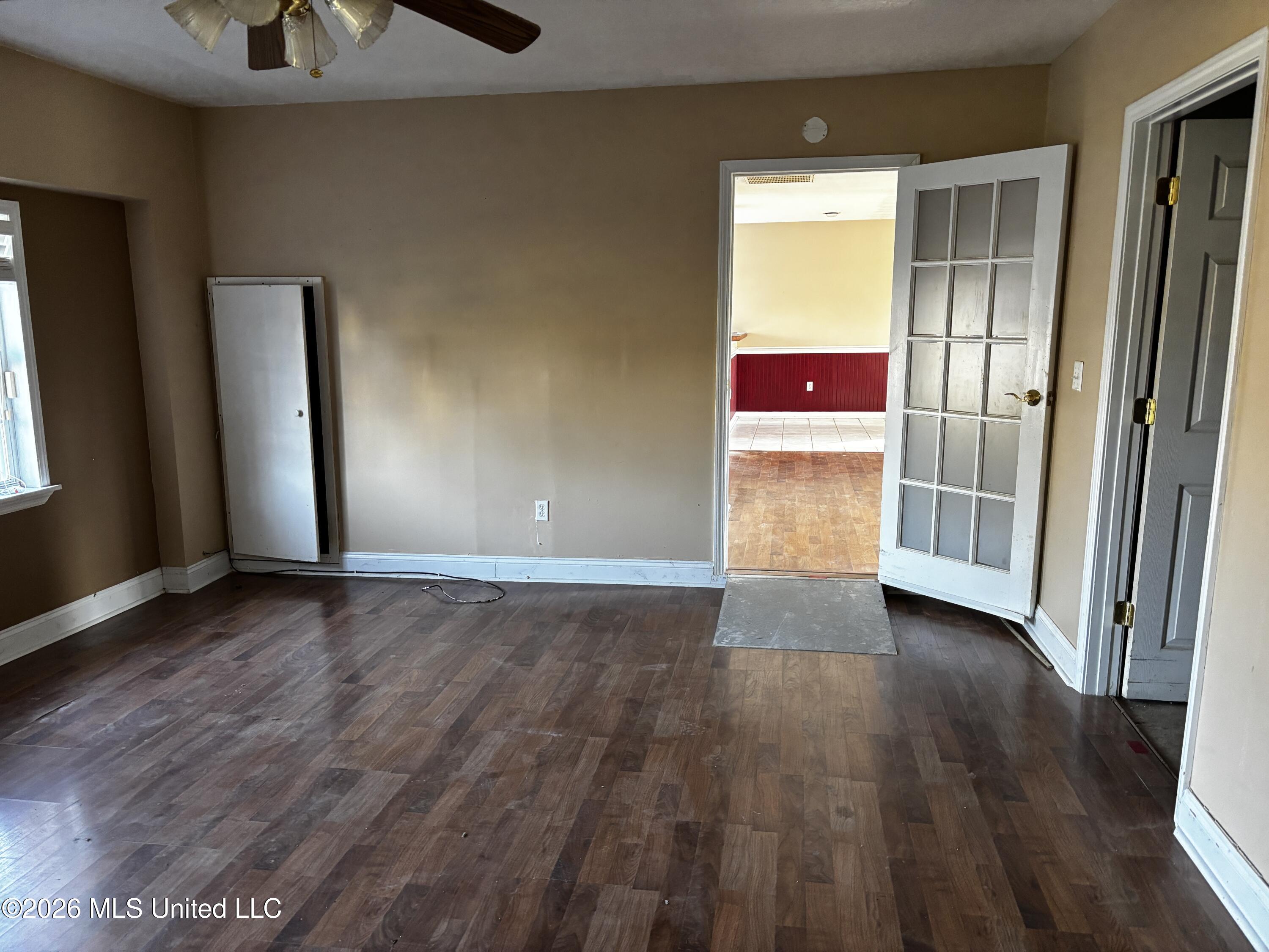11157 Hidden Creek Drive Property Photo 11