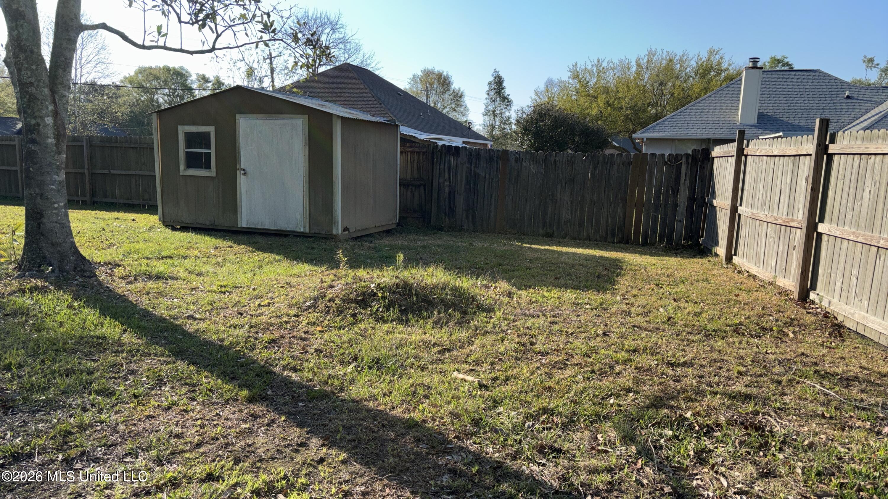 11157 Hidden Creek Drive Property Photo 22