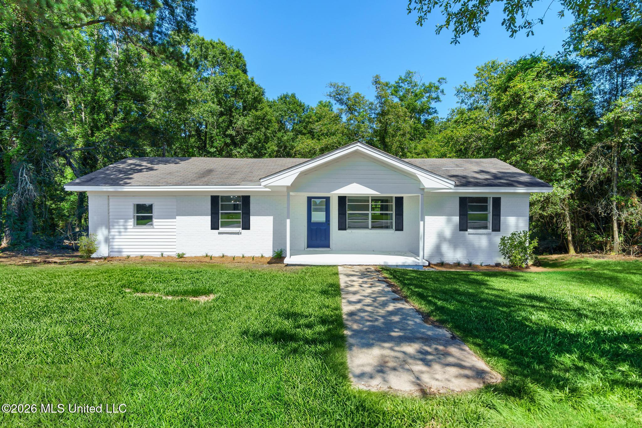 2432 Monroe Road Property Photo 1