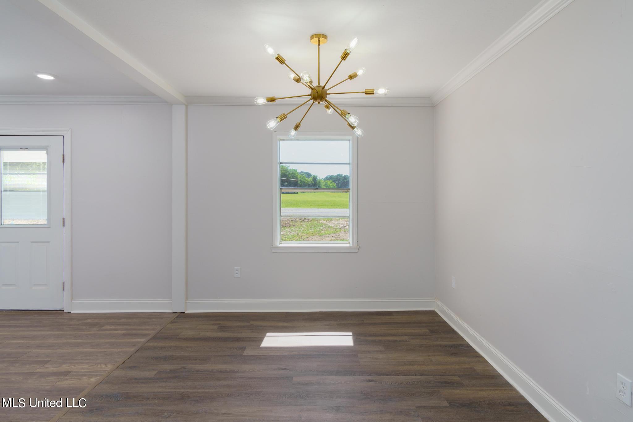 2432 Monroe Road Property Photo 5
