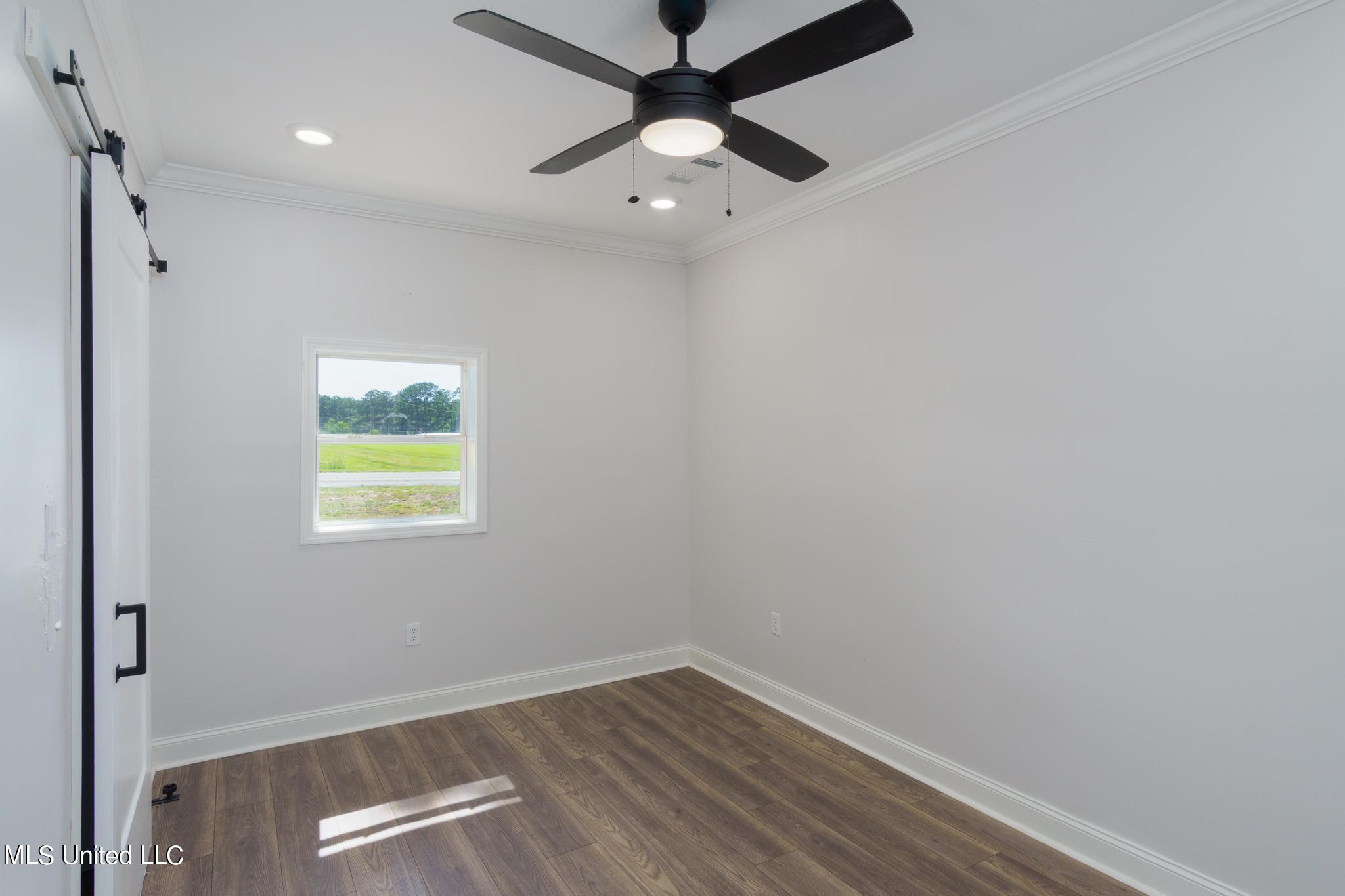 2432 Monroe Road Property Photo 8