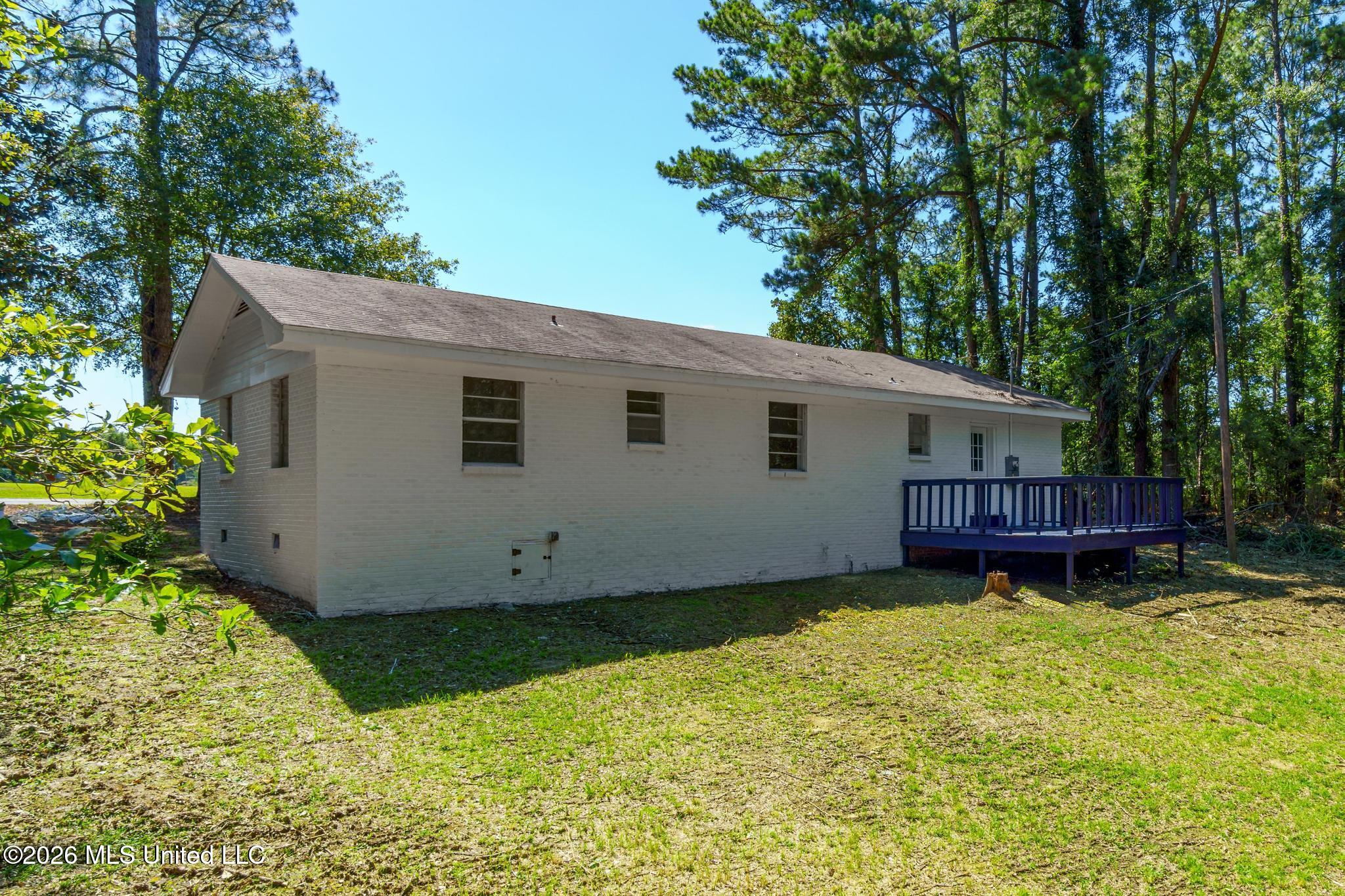 2432 Monroe Road Property Photo 16