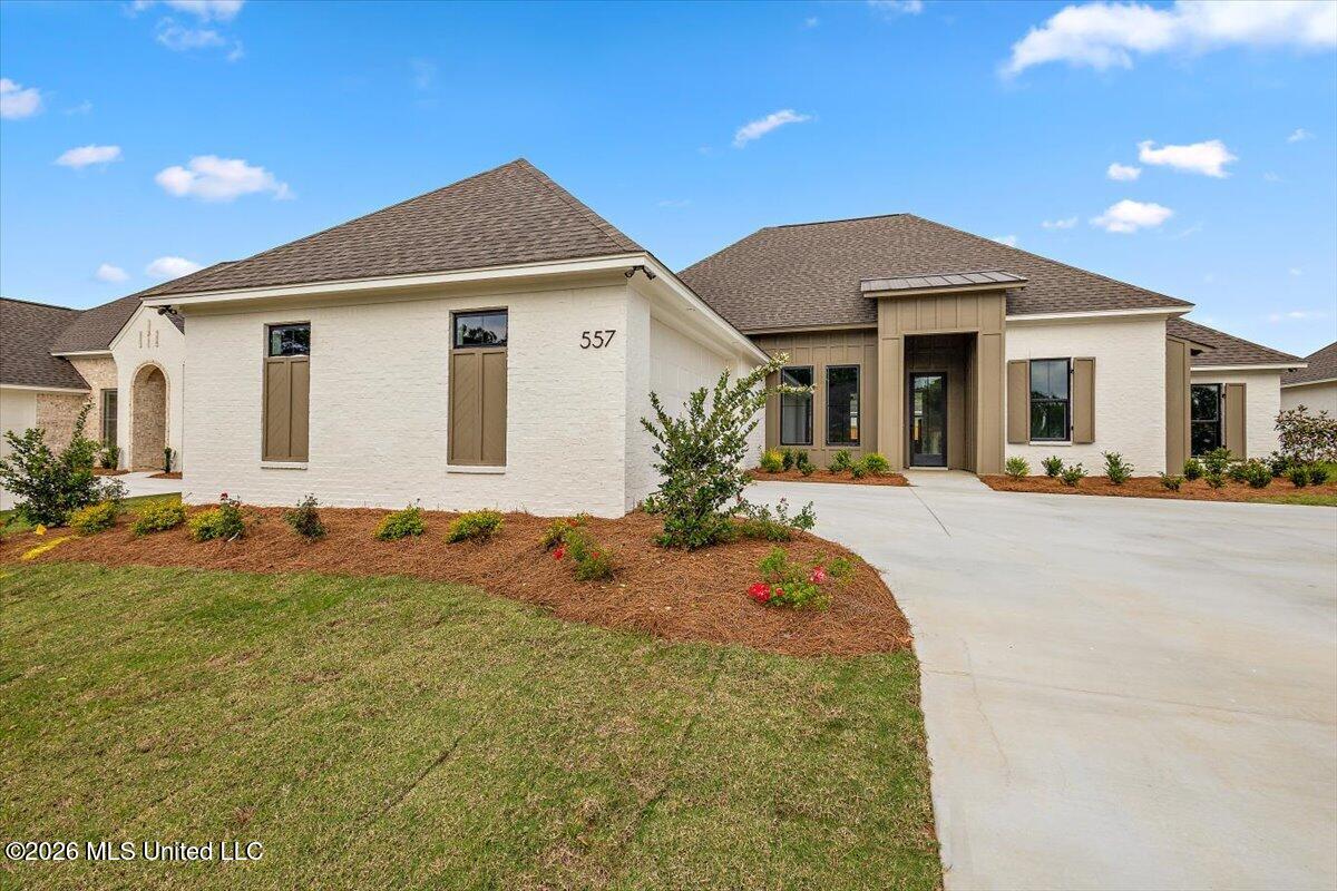 557 Lavender Way Property Photo 1