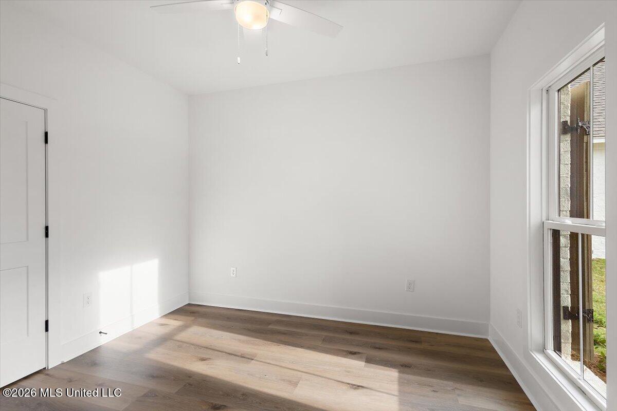 557 Lavender Way Property Photo 28
