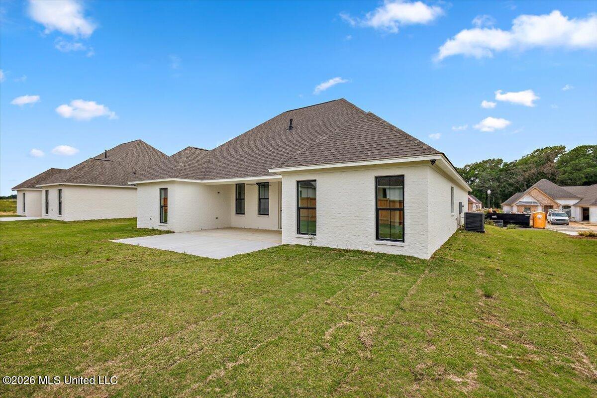 557 Lavender Way Property Photo 32