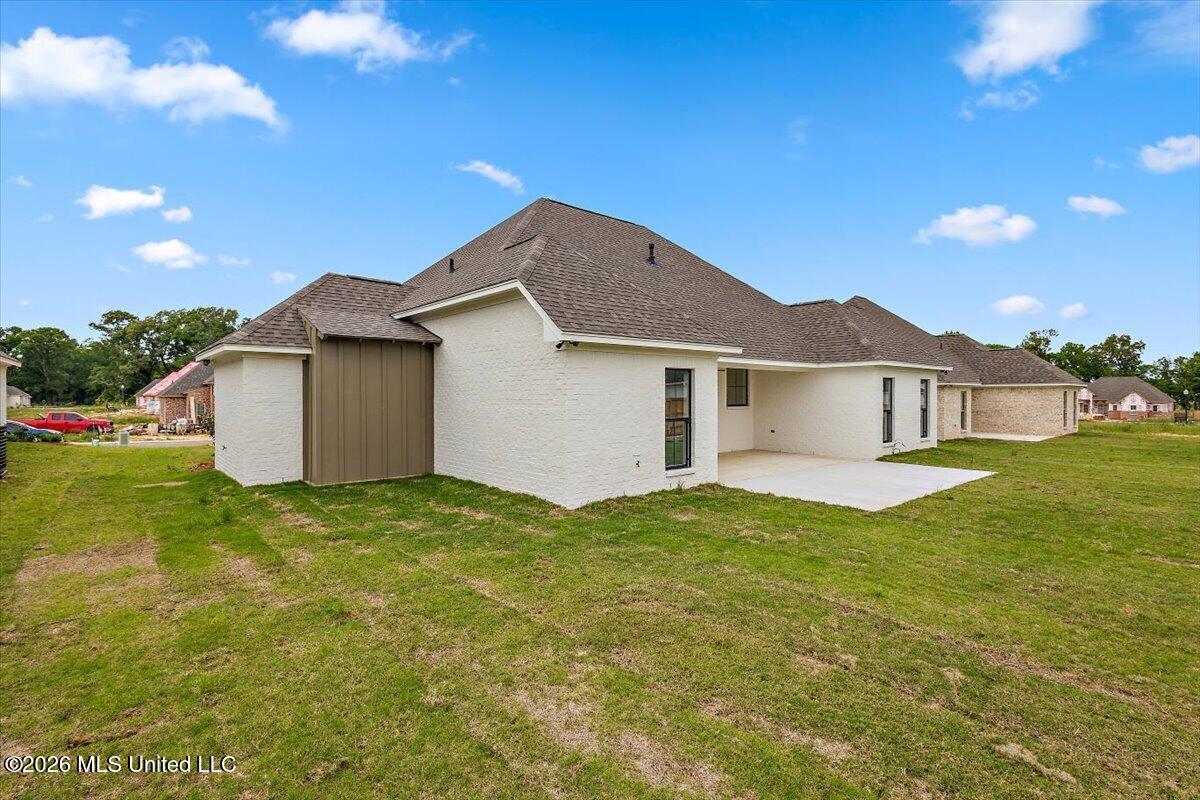 557 Lavender Way Property Photo 33