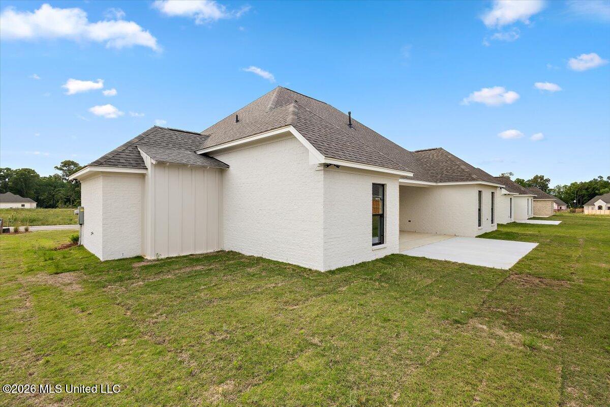 553 Lavender Way Property Photo 34