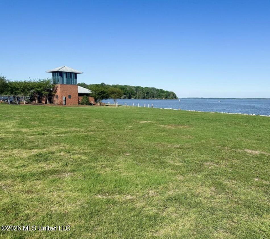 N Natchez Drive Property Photo 1