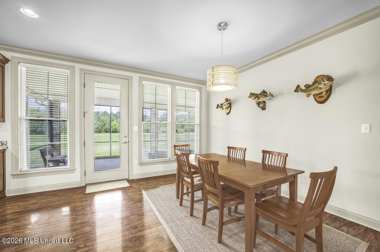 1021 Tyler Drive Property Photo 5