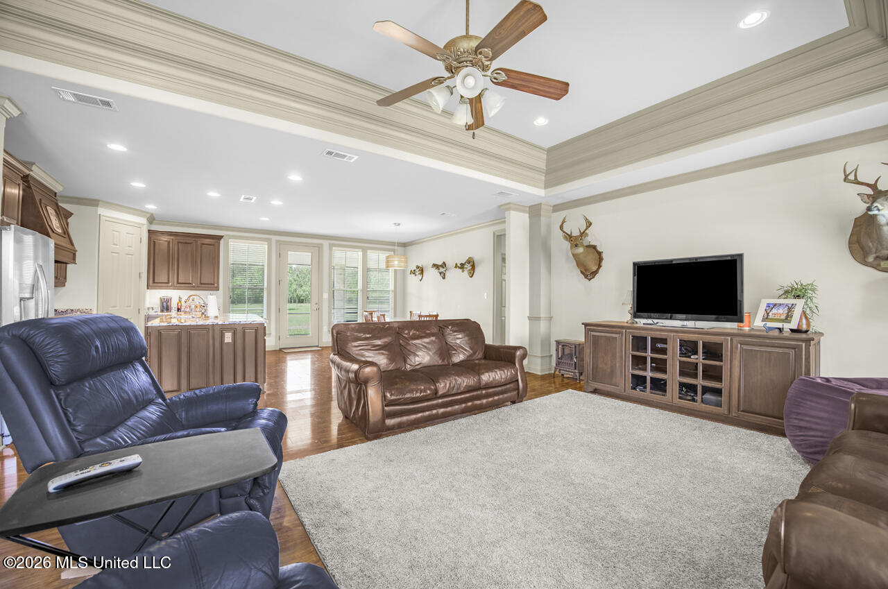 1021 Tyler Drive Property Photo 9