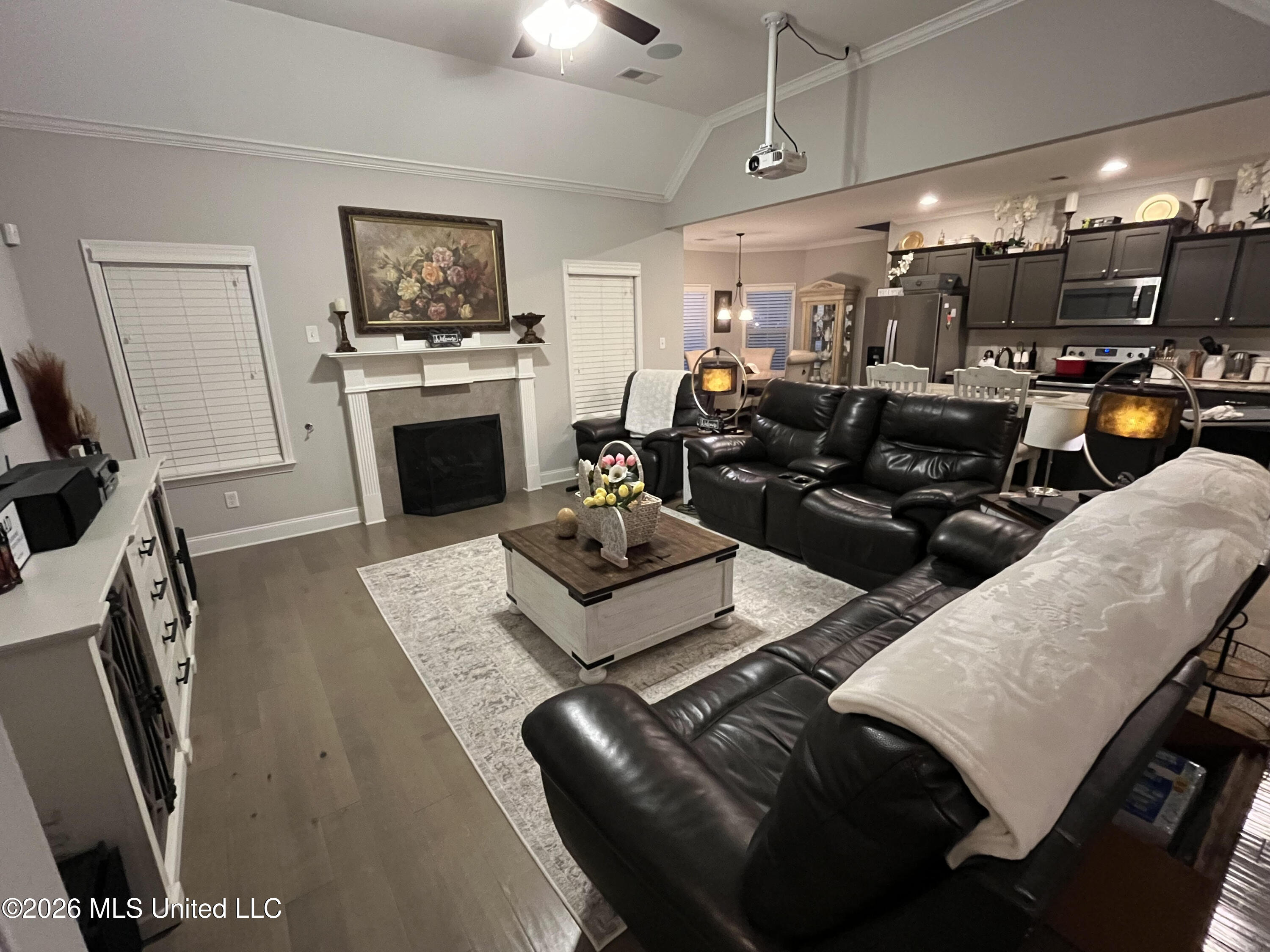 3613 Tanya Way Property Photo 7