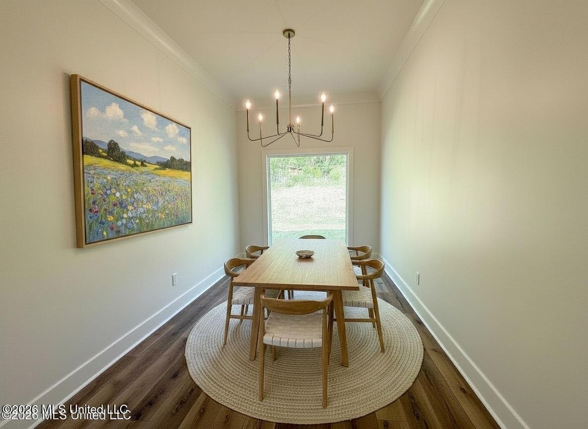 350 Oakville Circle Property Photo 7