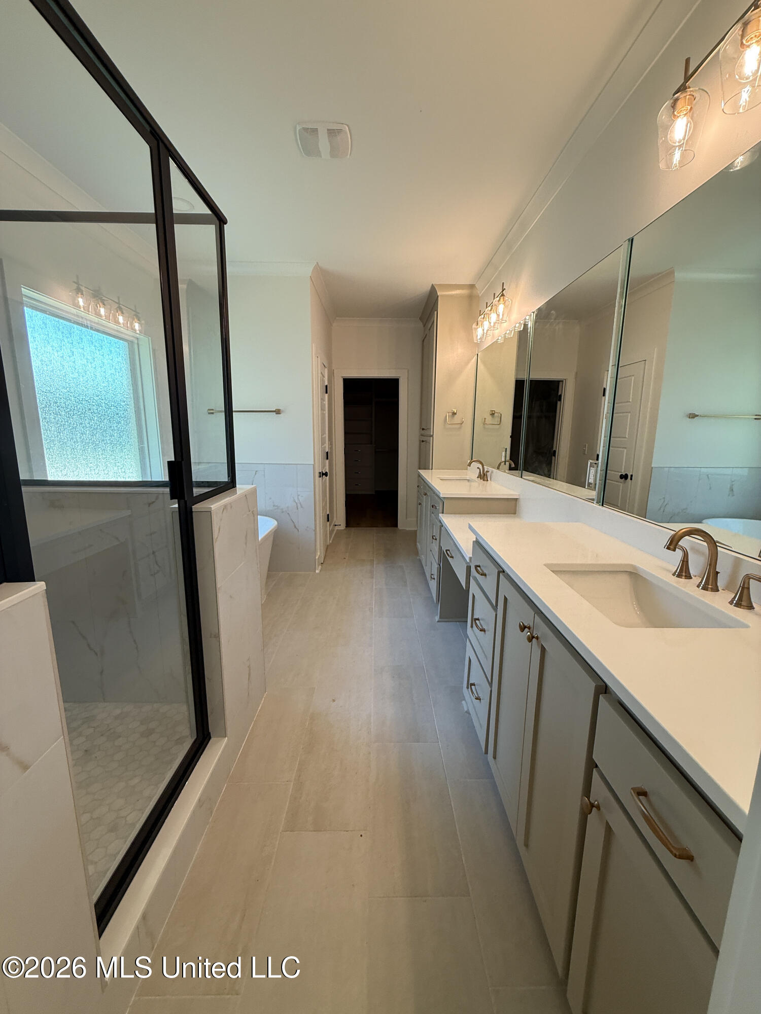 350 Oakville Circle Property Photo 20