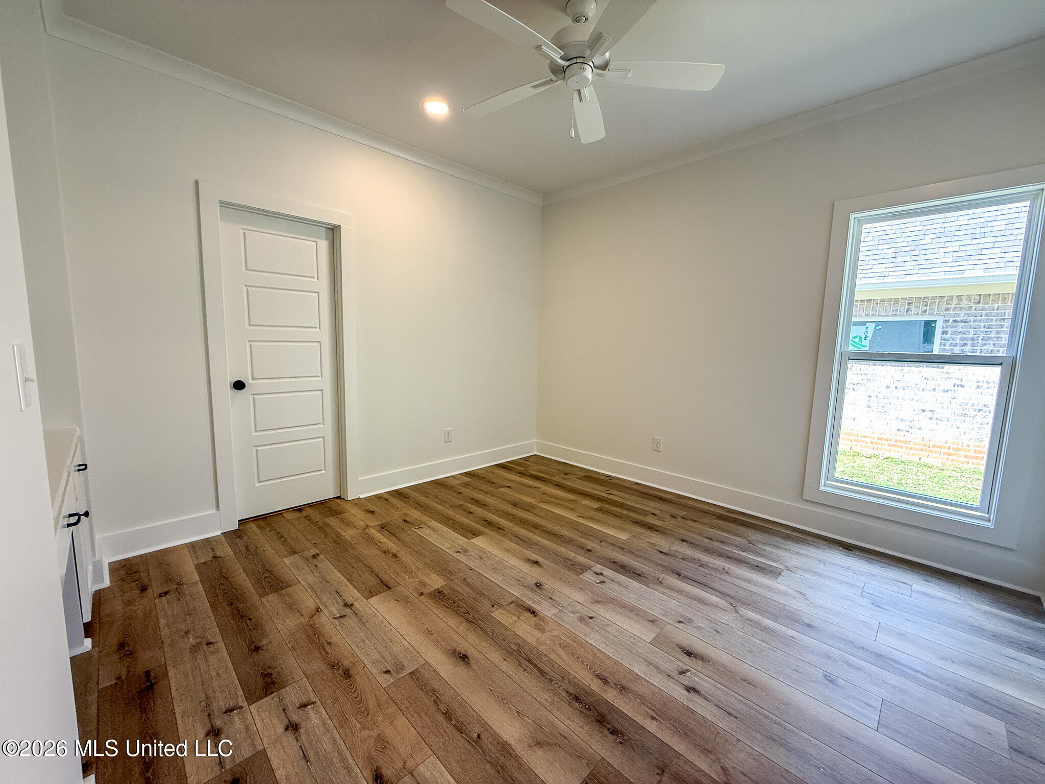350 Oakville Circle Property Photo 27