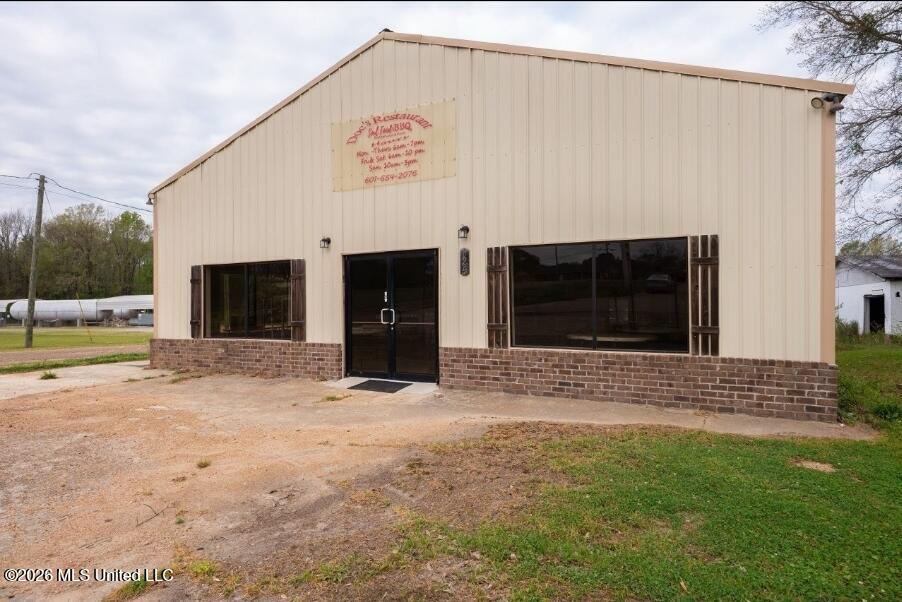125 Highway 35 Property Photo 1