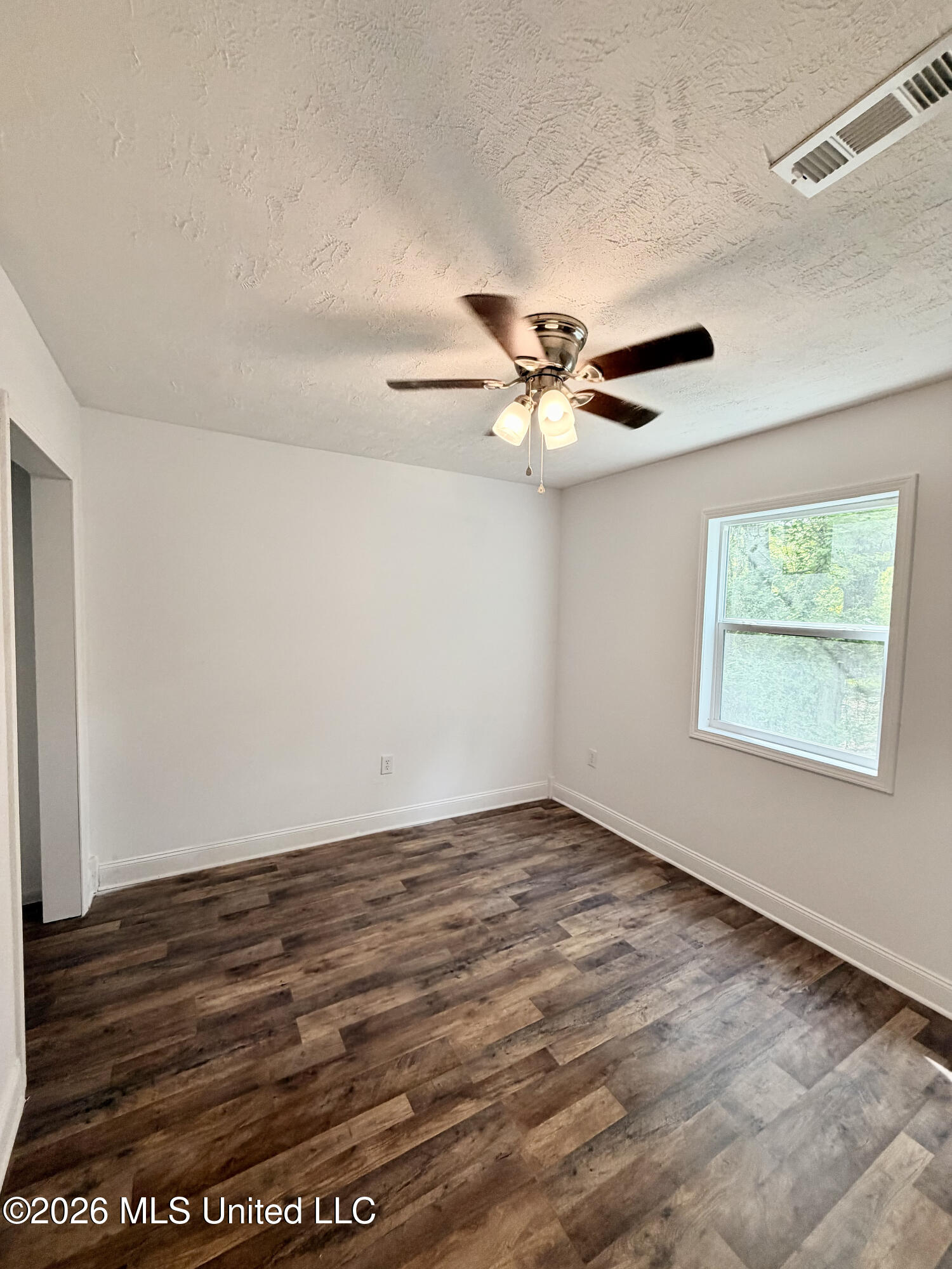 2814 Charleston Drive Property Photo 15