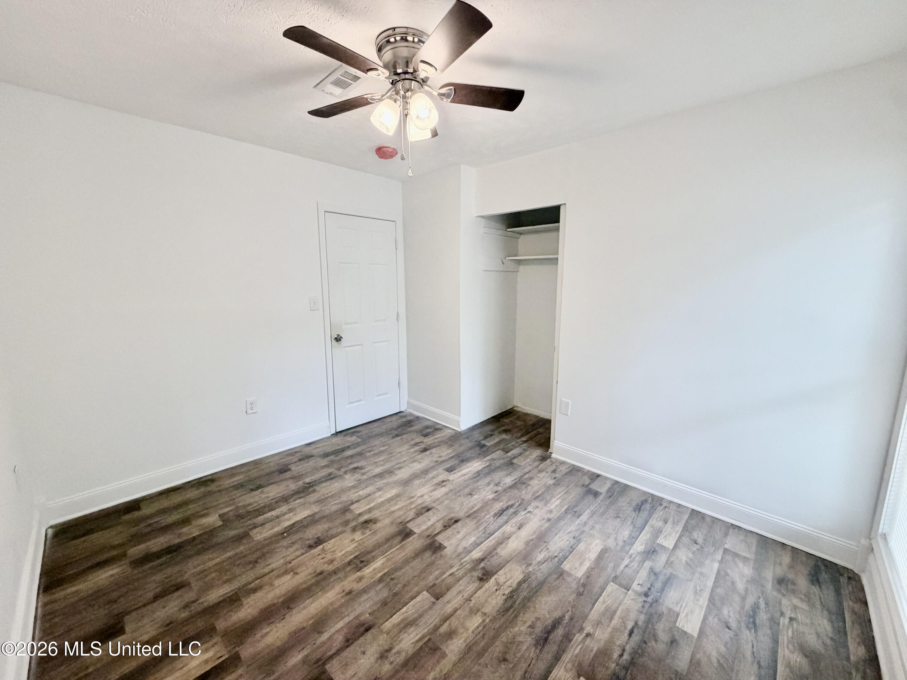 2814 Charleston Drive Property Photo 18