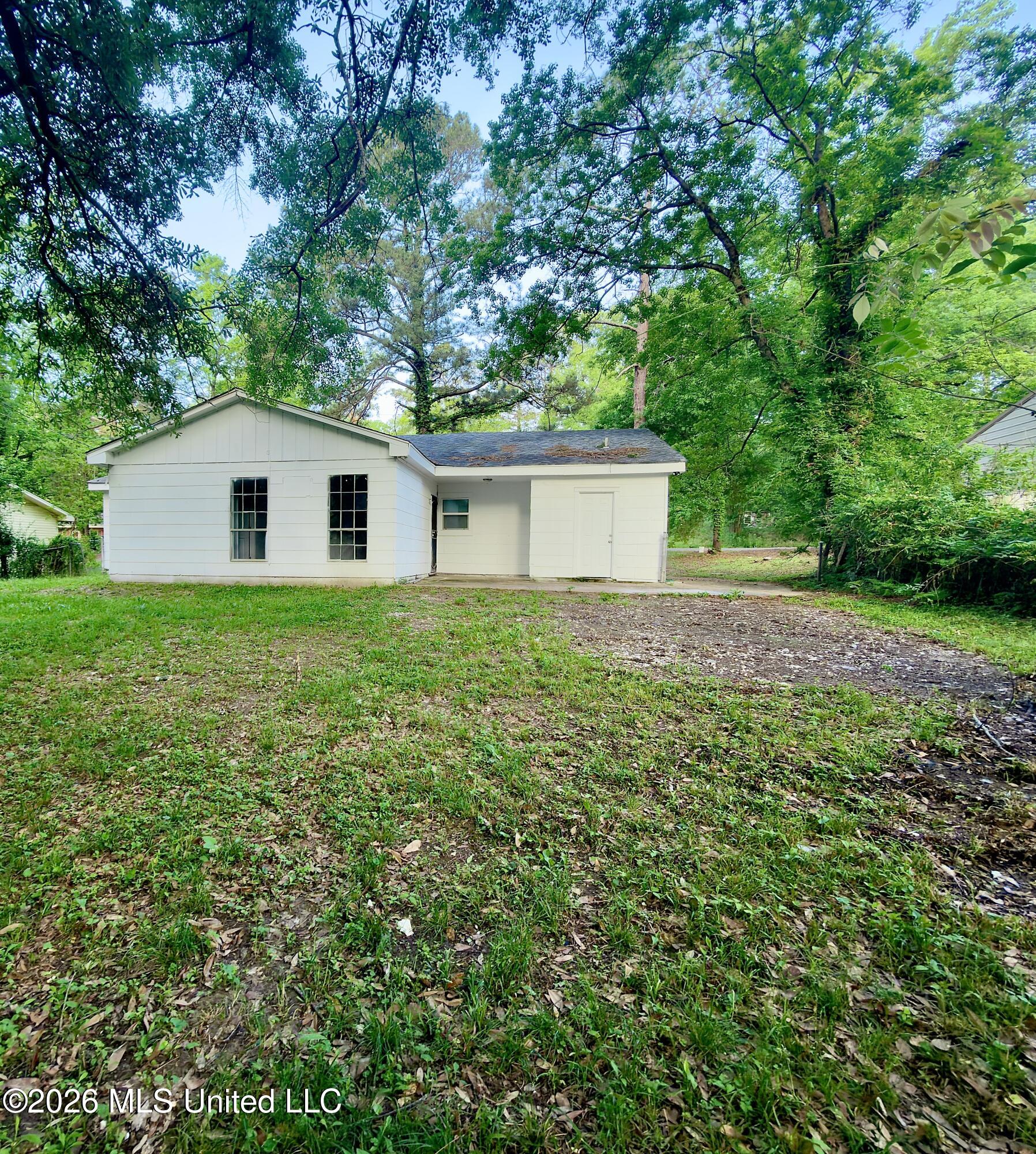 2814 Charleston Drive Property Photo 20