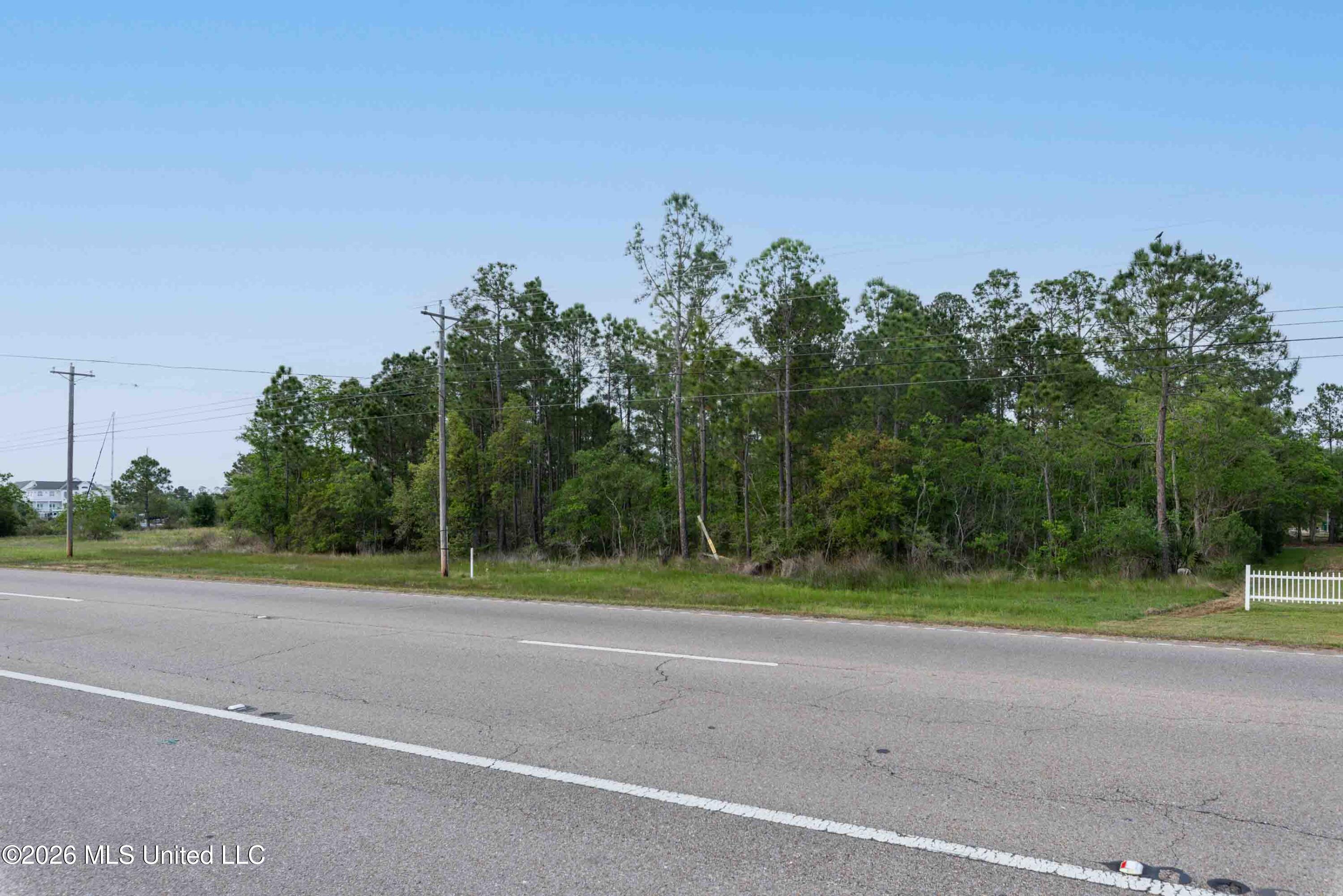 10862 Highway 603 Property Photo 2