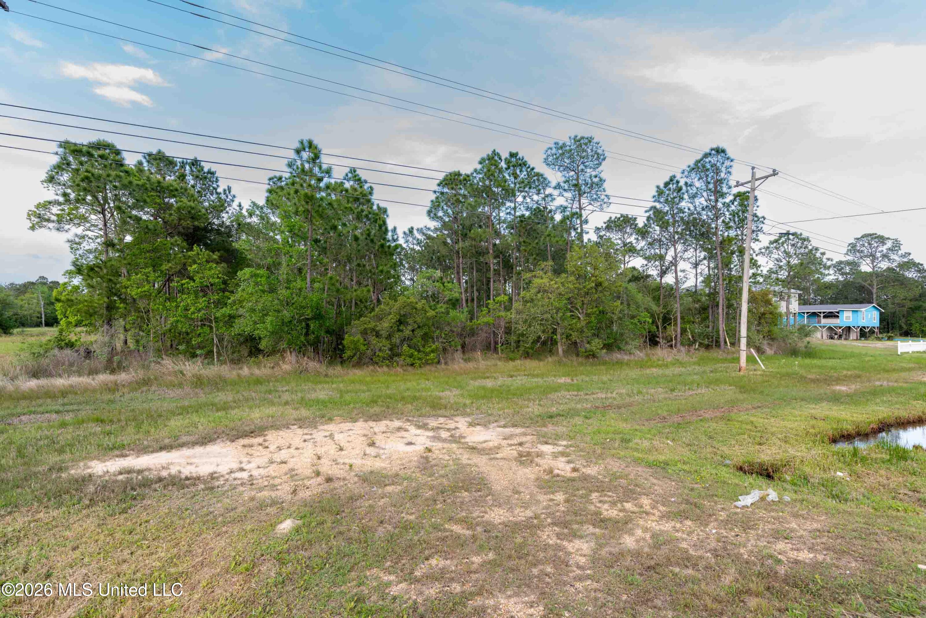 10862 Highway 603 Property Photo 5