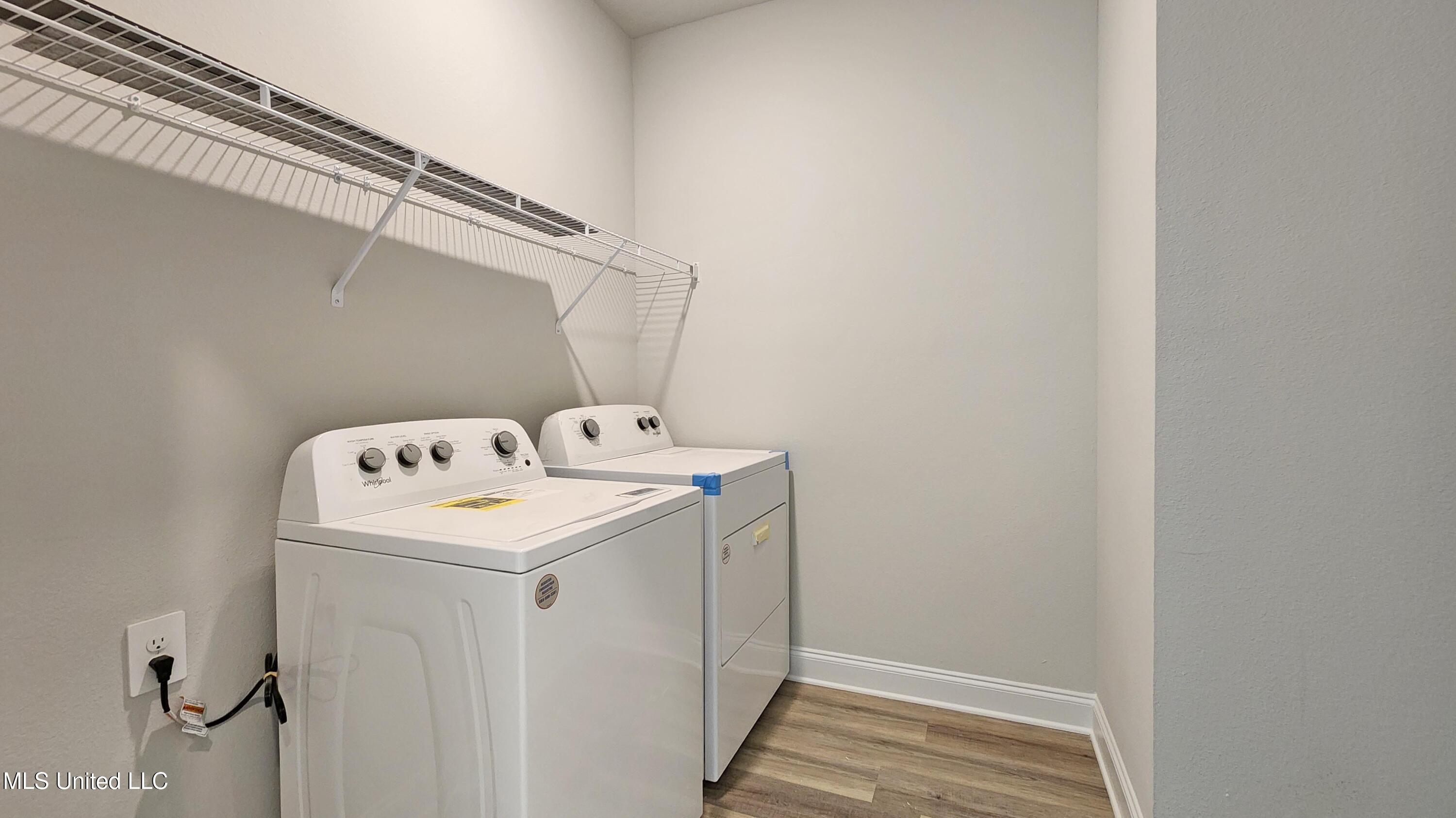 25551 Buttonwood Way Property Photo 17