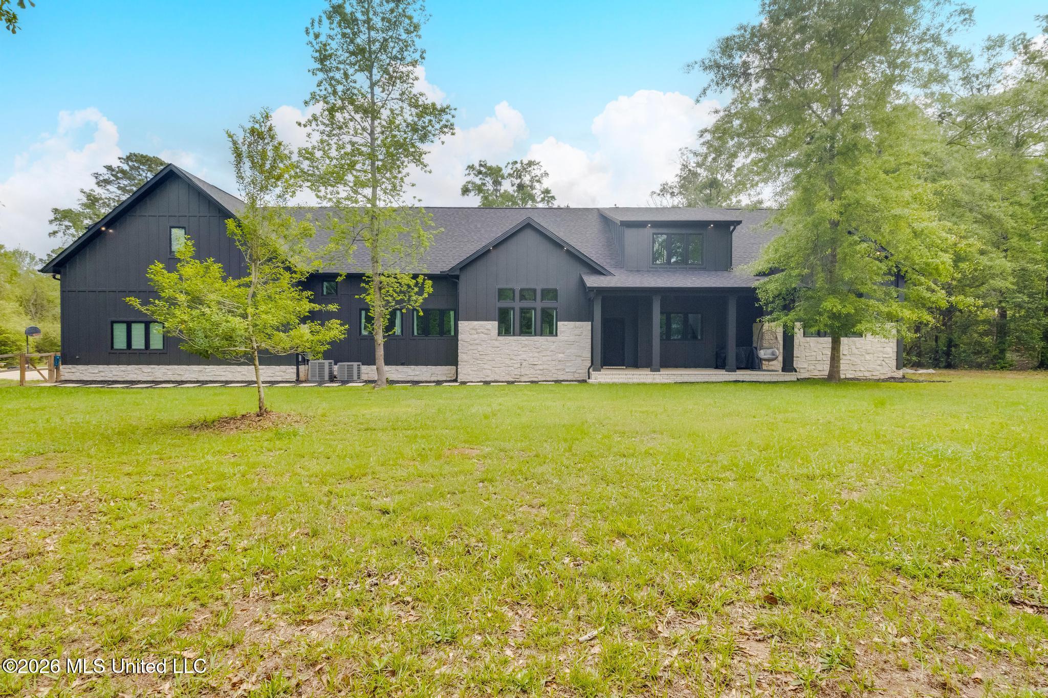 12488 Yet Road Property Photo 1