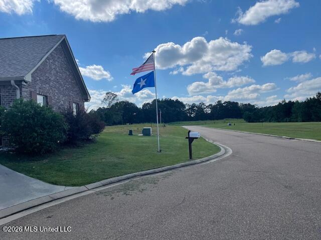 1018 Fairway Cove Property Photo 2