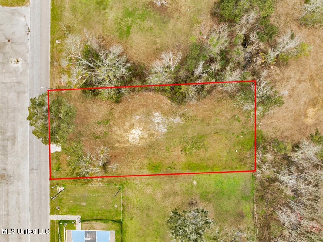 234 Fleitas Avenue Property Photo 5