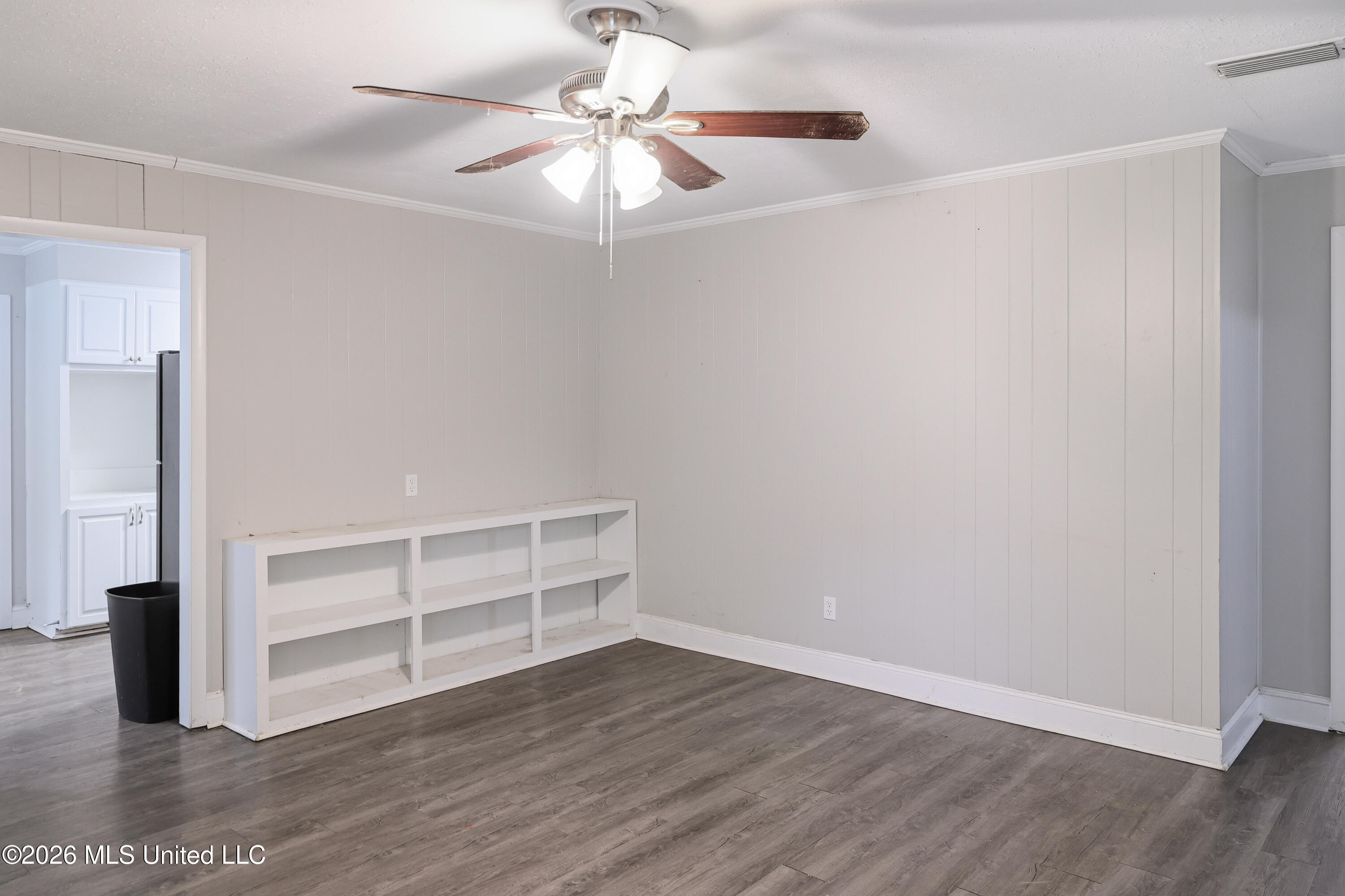 1206 Cliffdale Drive Property Photo 11