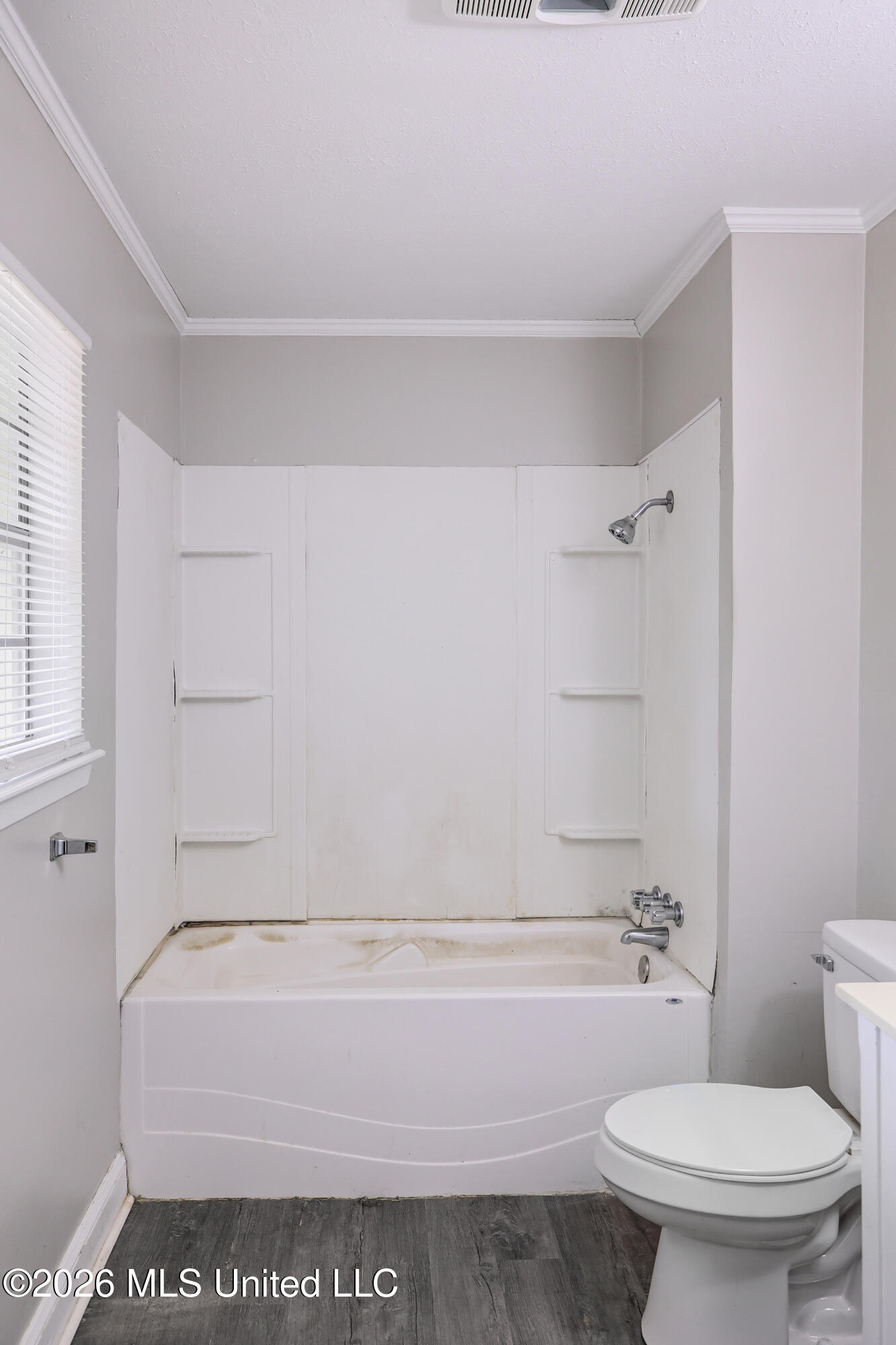 1206 Cliffdale Drive Property Photo 14